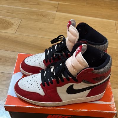 Nike Air Jordan 1 High OG "Lost & Found/Chicago"