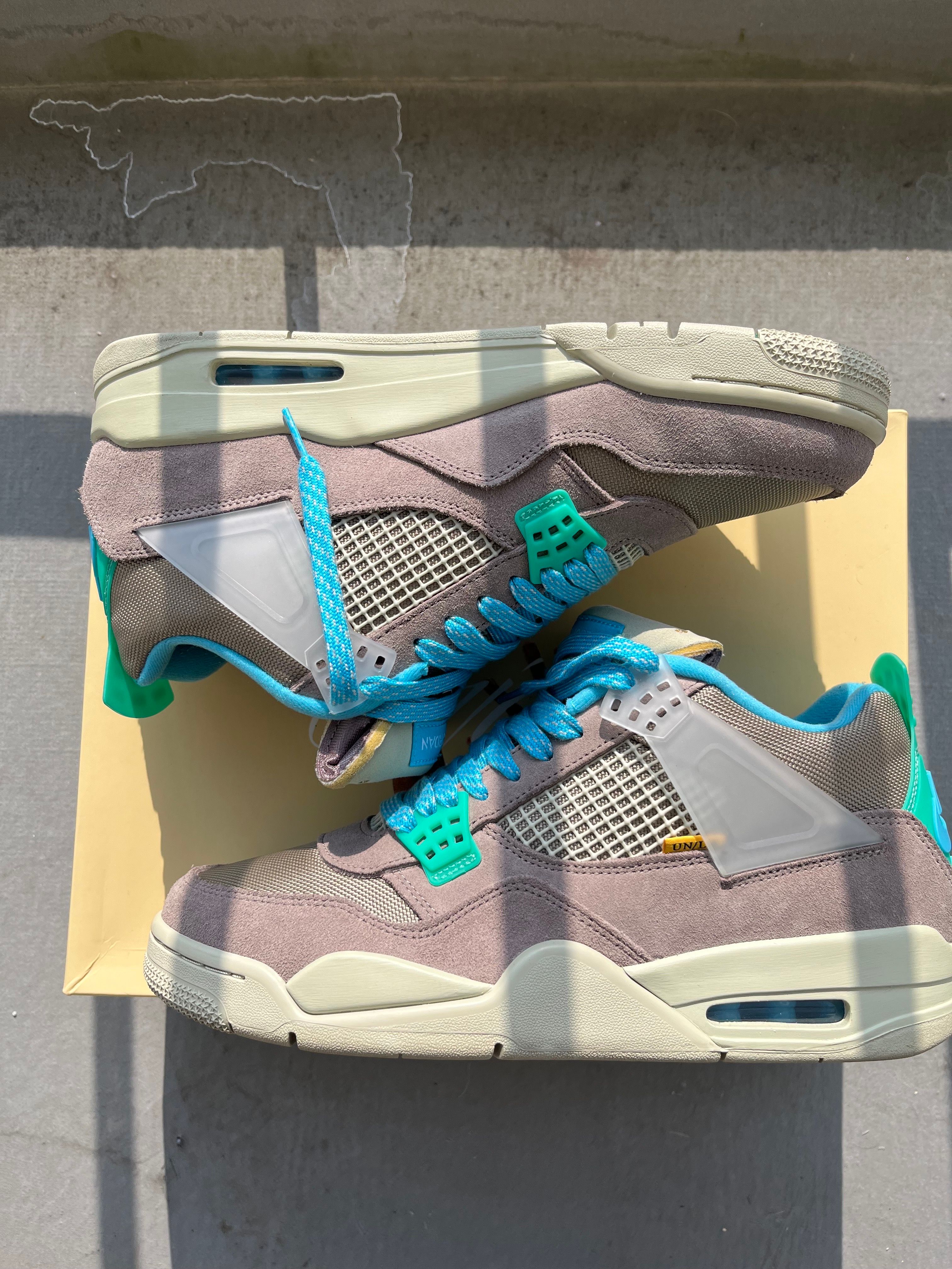 UNION × NIKE AIR JORDAN 4 SP "TAUPE HAZE"