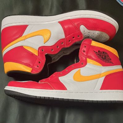 Nike Air Jordan 1 High OG "Light Fusion Red"