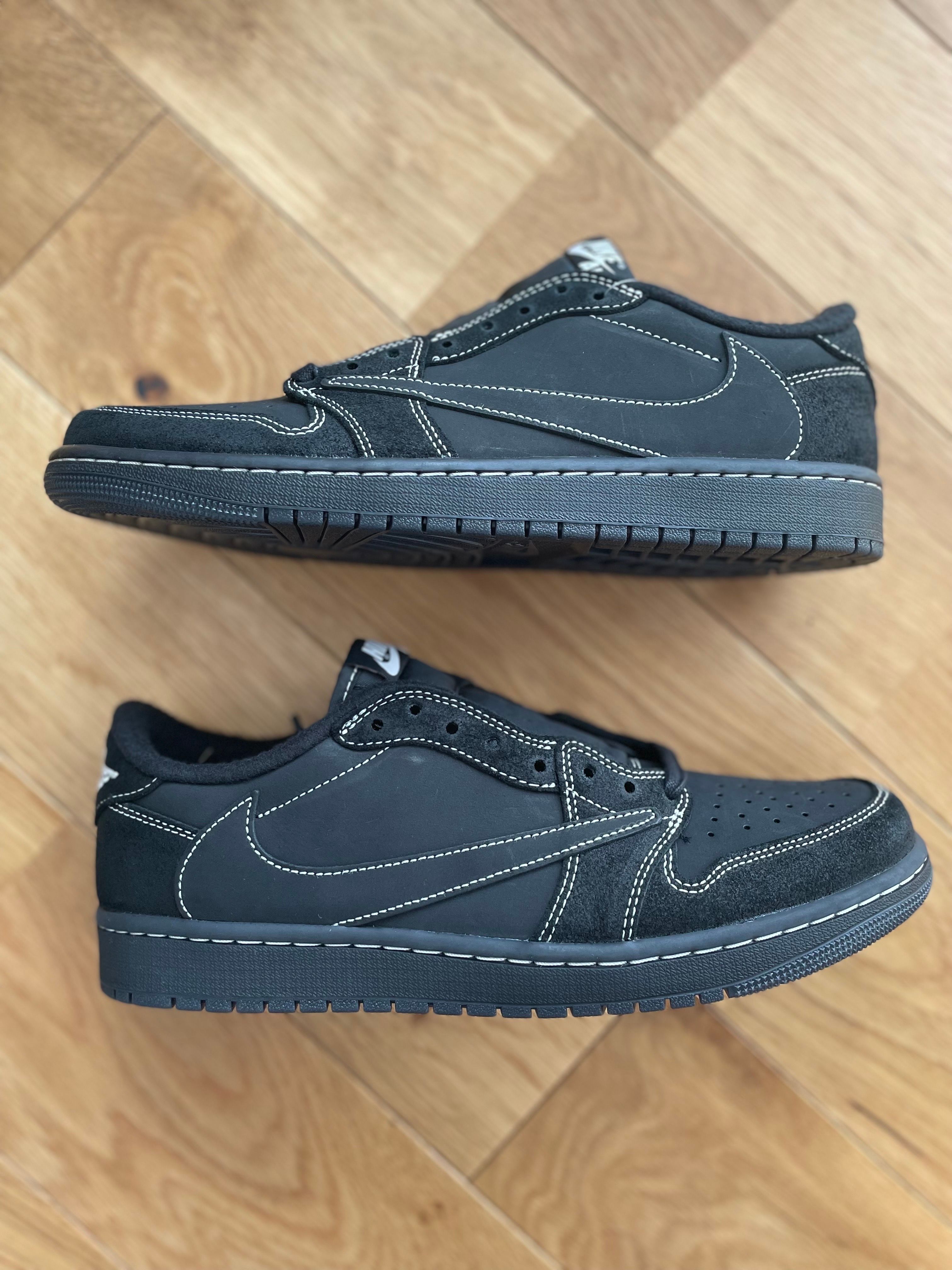 Travis Scott × Nike Air Jordan 1 Low OG SP "Black Phantom"