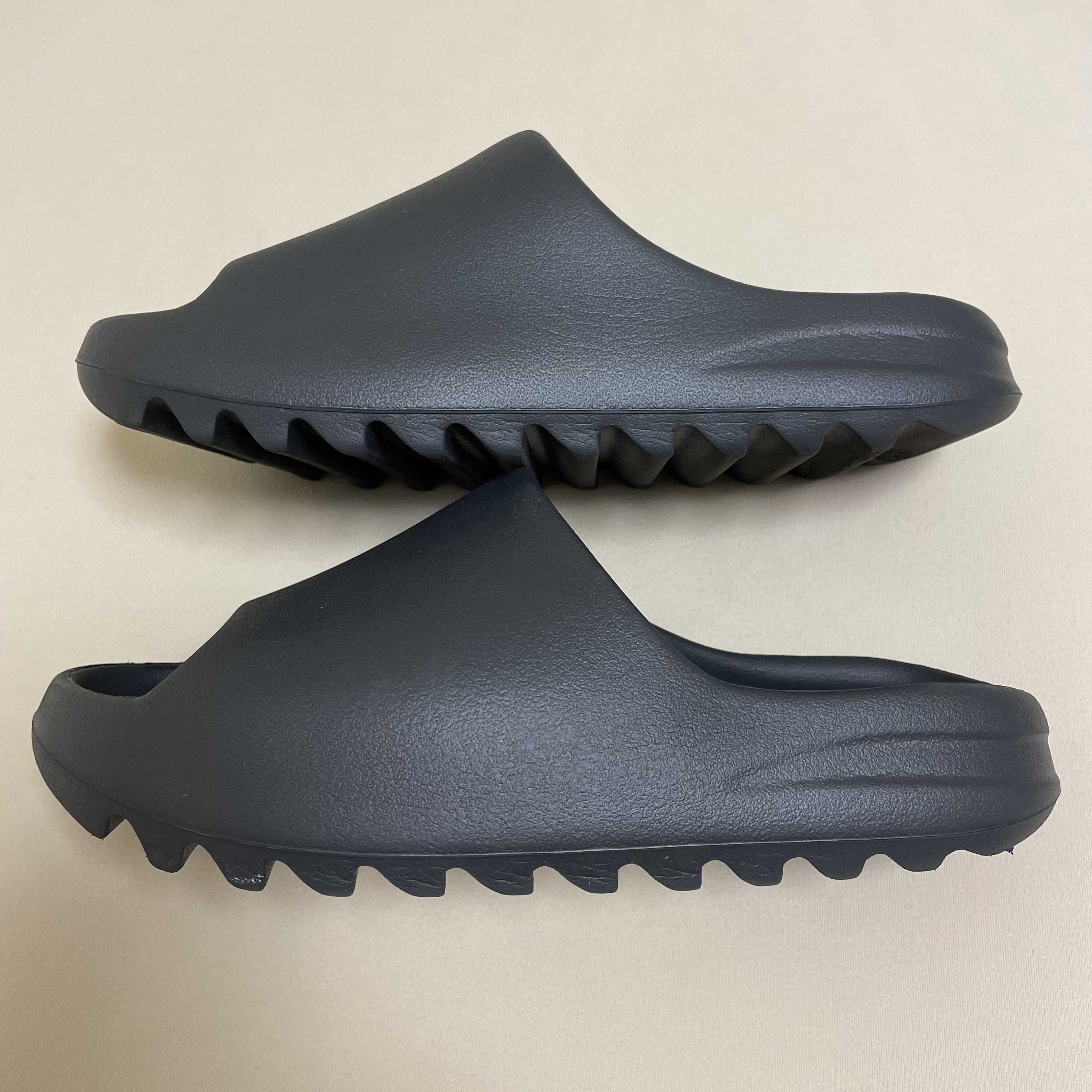 adidas YEEZY Slide "Onyx"