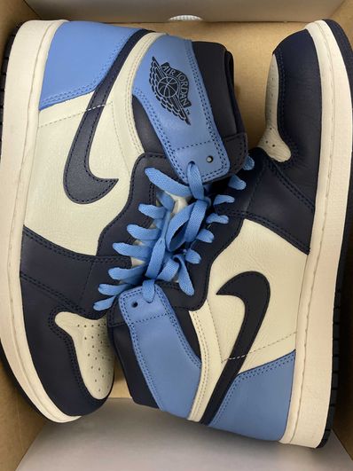 Nike Air Jordan 1 Retro High OG "Obsidian/University Blue"