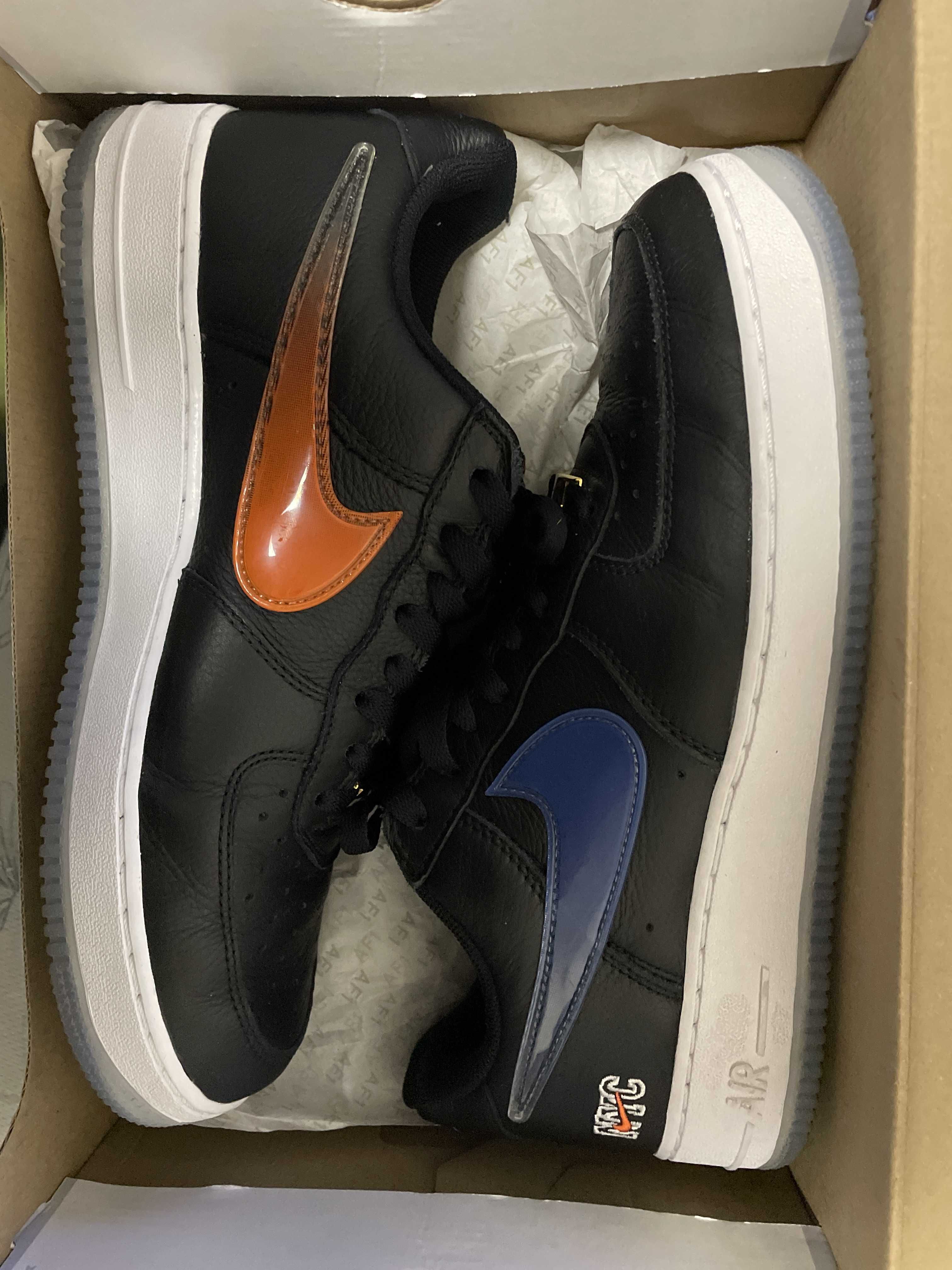 KITH × Nike Air Force 1 Low New York Knicks "Black/Brilliant Orange/Rush/Brilliant White"