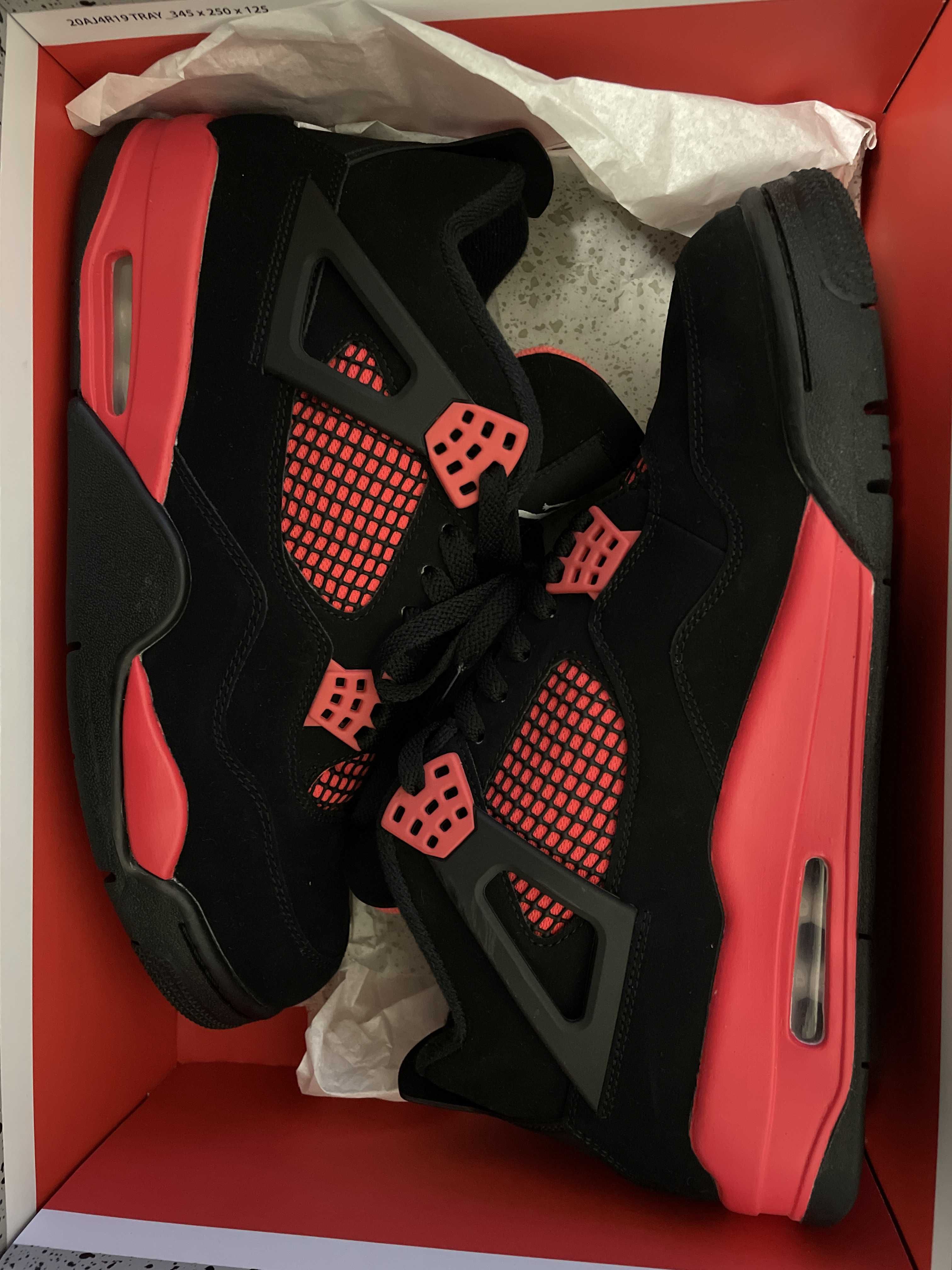 Nike Air Jordan 4 "Red Thunder/Crimson"