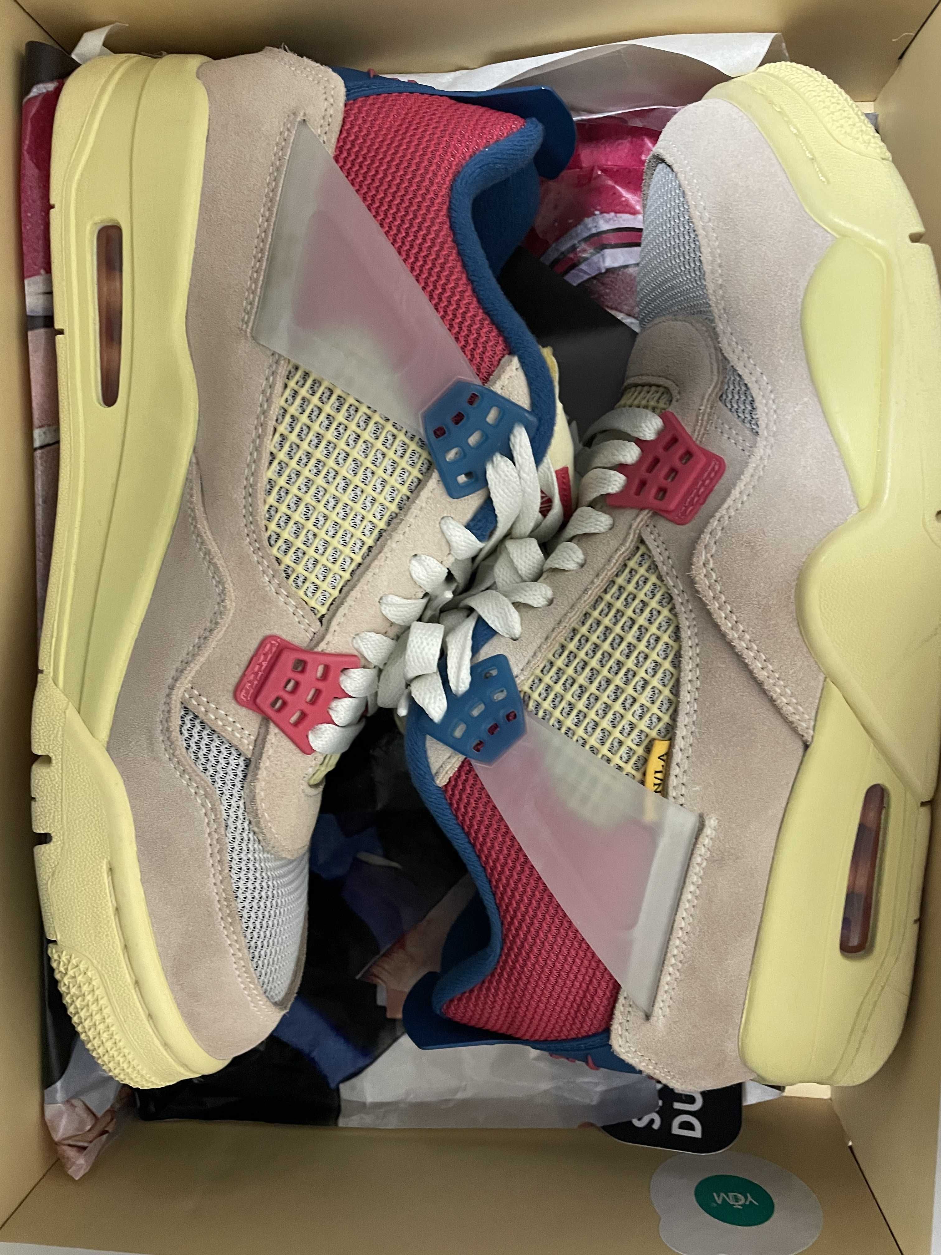 UNION × Nike Air Jordan 4 SP "Guava Ice/Light Fusion Red"