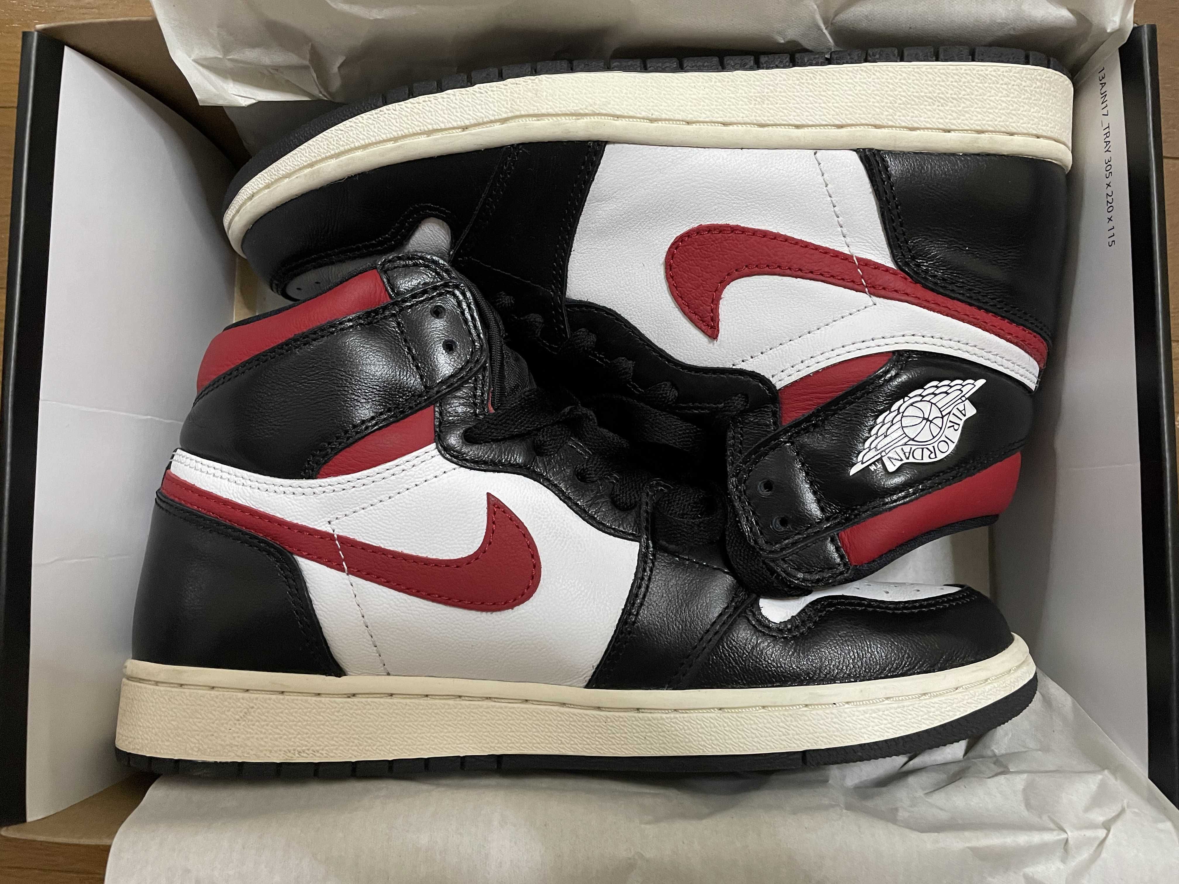 Nike Air Jordan 1 Retro High "Black/White/Sail/Gym Red"    