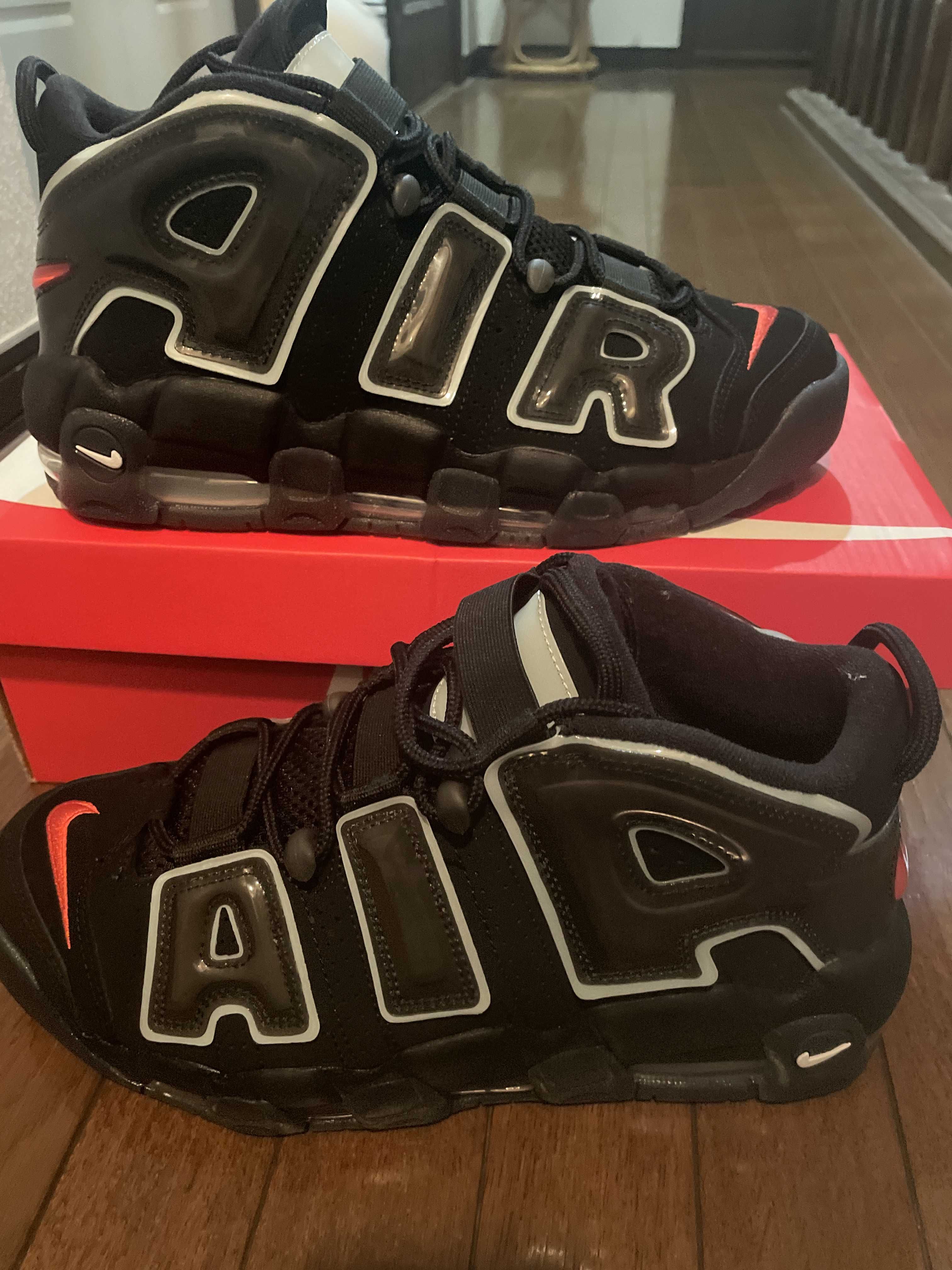 Nike Air More Uptempo "Made You Look"