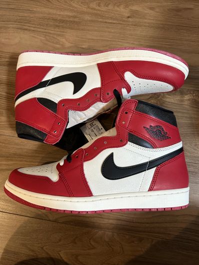 Nike Air Jordan 1 High OG "Lost & Found/Chicago"