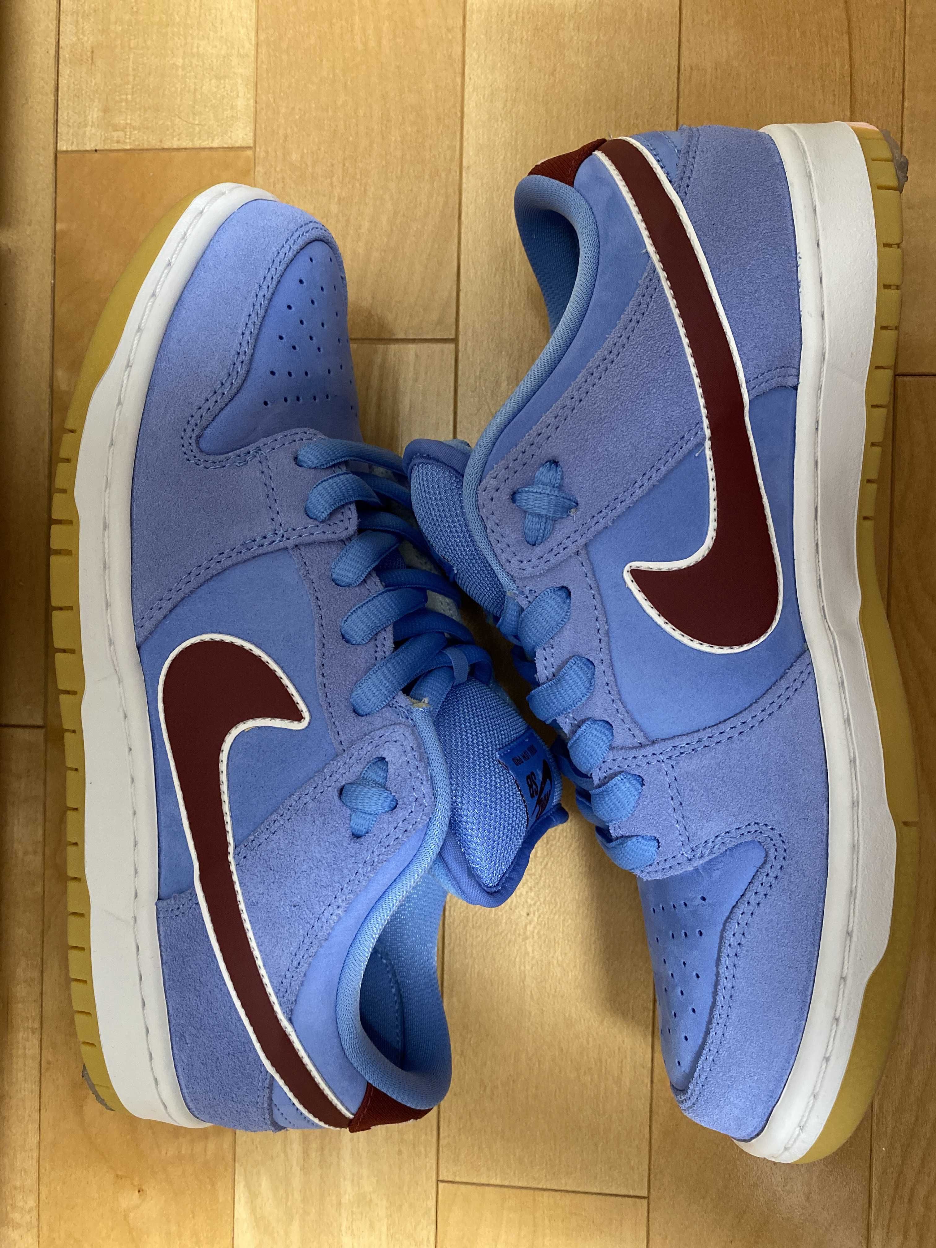 Nike SB Dunk Low Pro "Philadelphia Phillies/Valor Blue and Team Maroon"