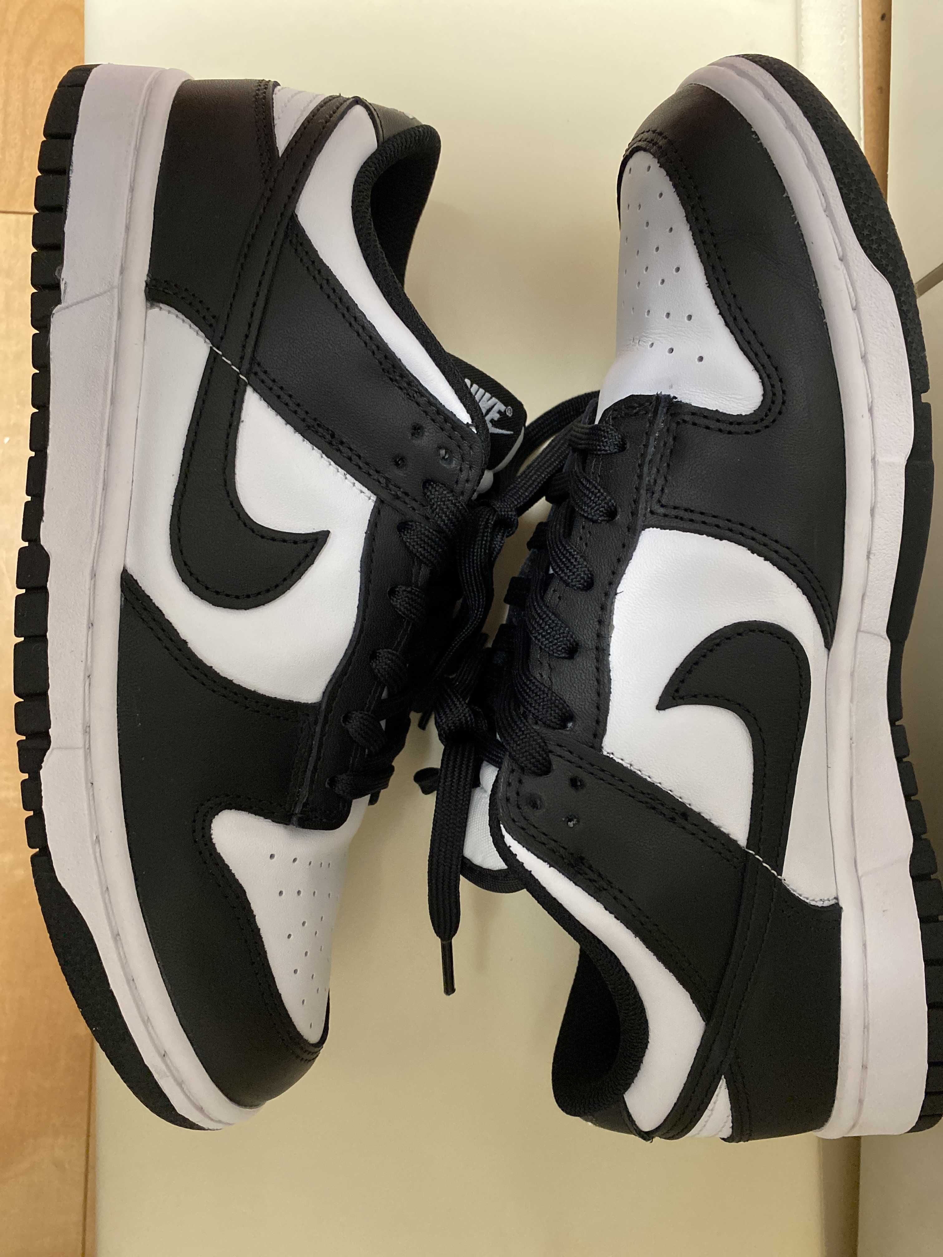 Nike Women's Dunk Low "White/Black"