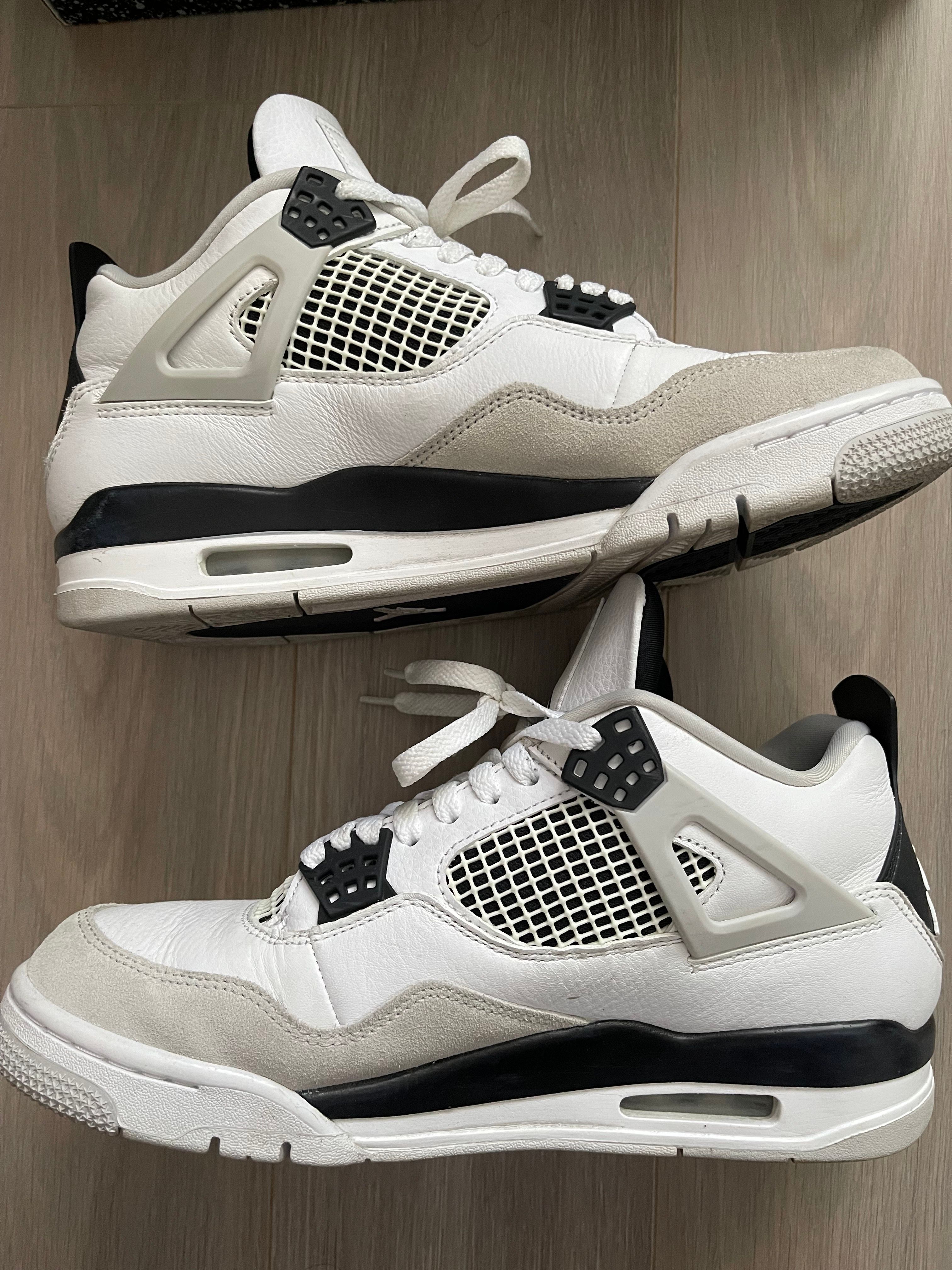 Nike Air Jordan 4 "Military Black"