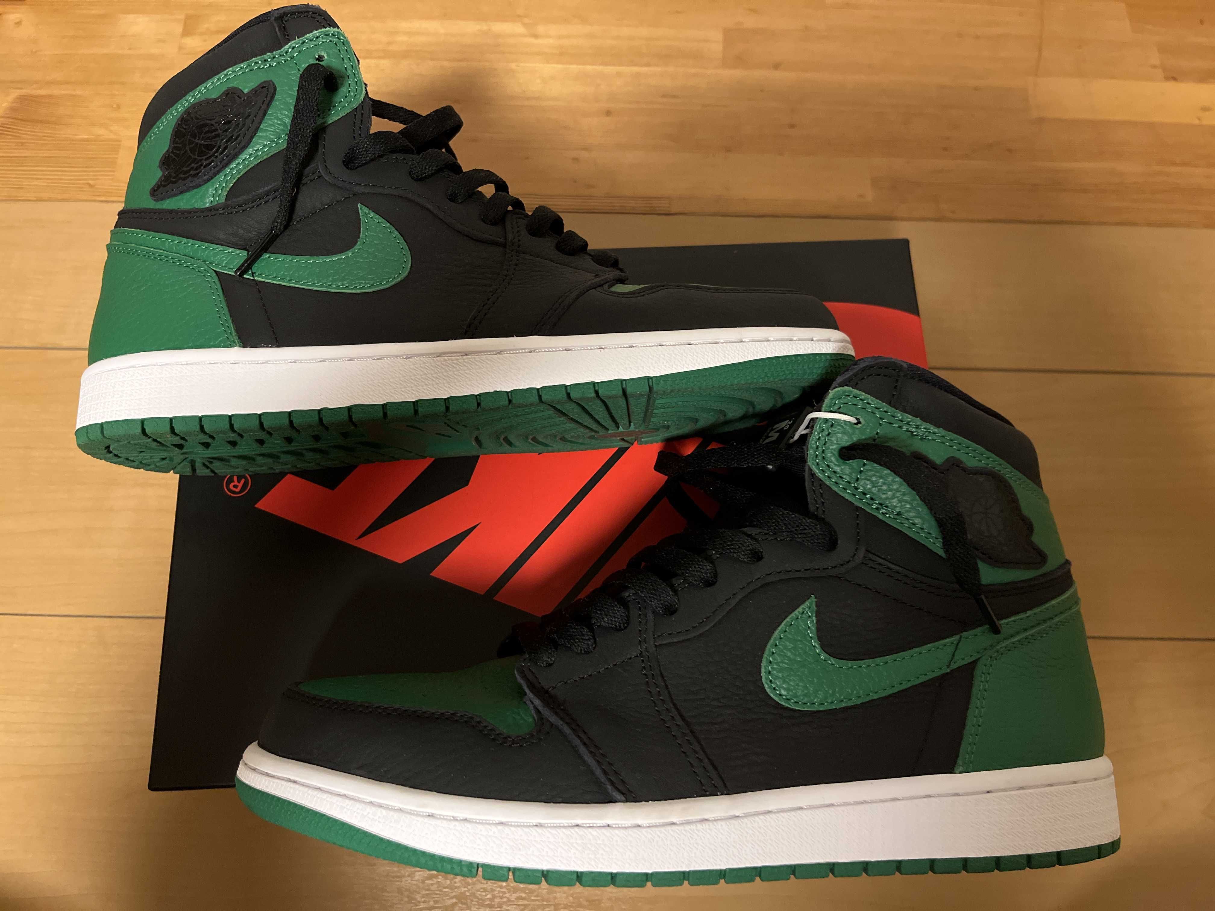 Nike Air Jordan 1 Retro High OG "Black/Pine Green" (2020)