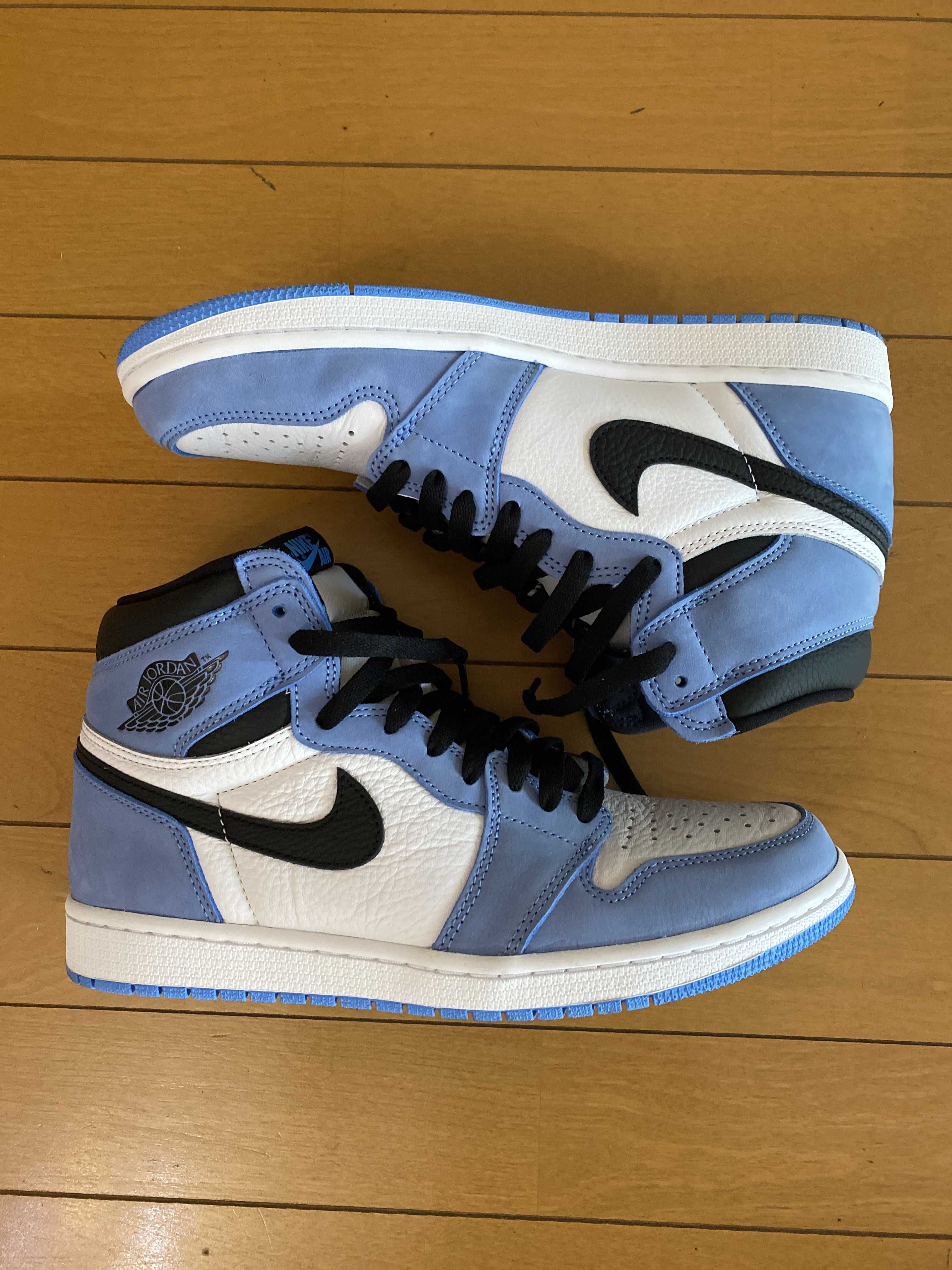 Nike Air Jordan 1 High OG "University Blue"