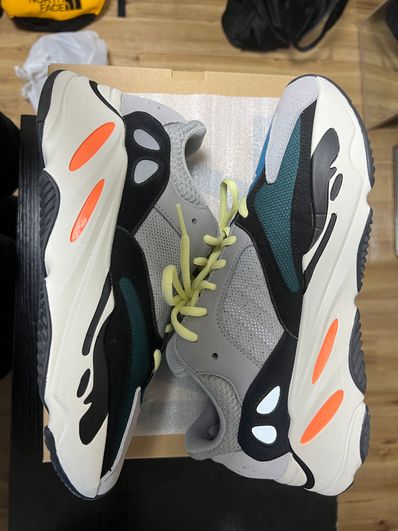 adidas YEEZY Boost 700 "Wave Runner"