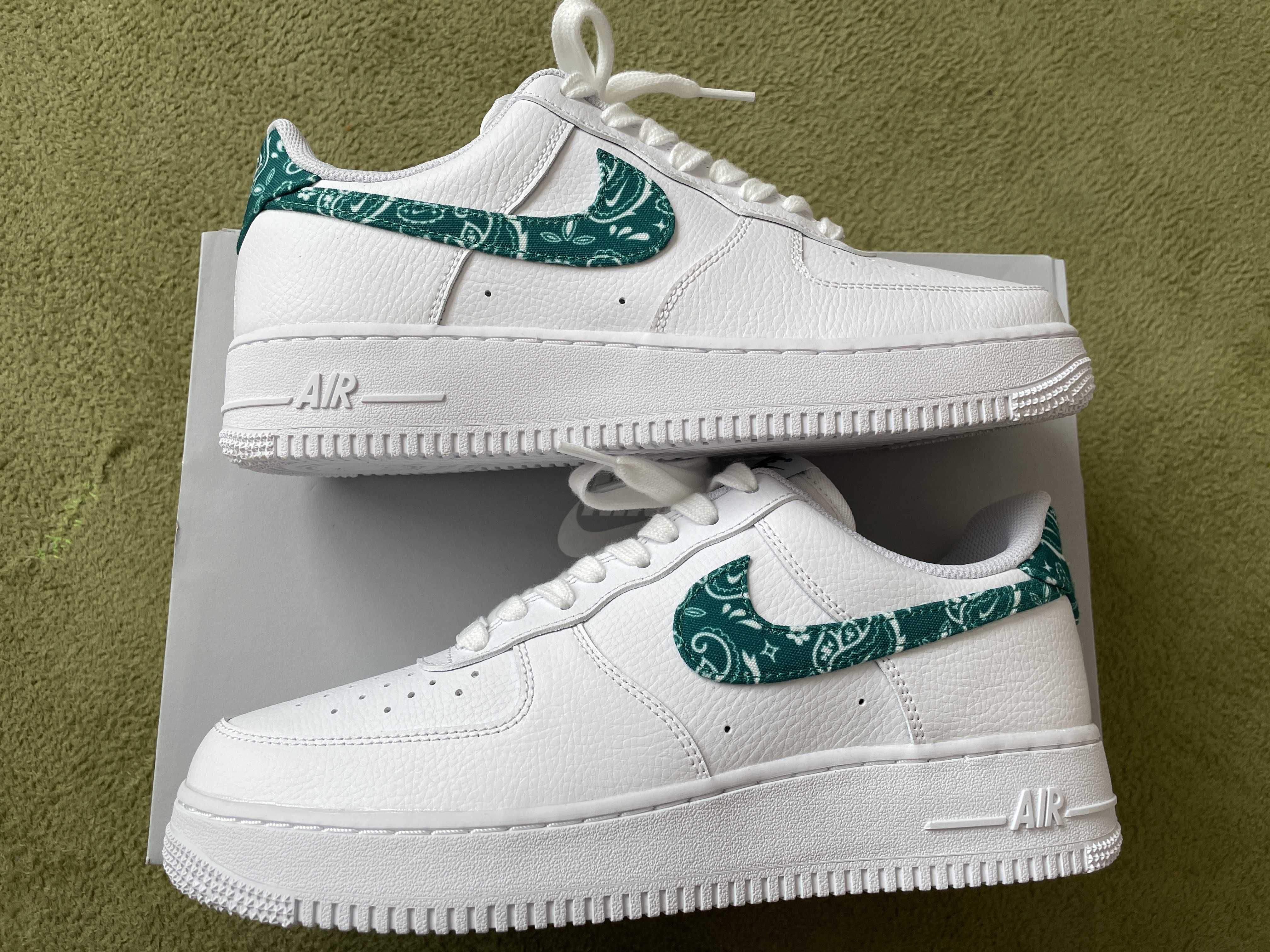Nike Women's Air Force 1 Low '07 Essential "Green Paisley"