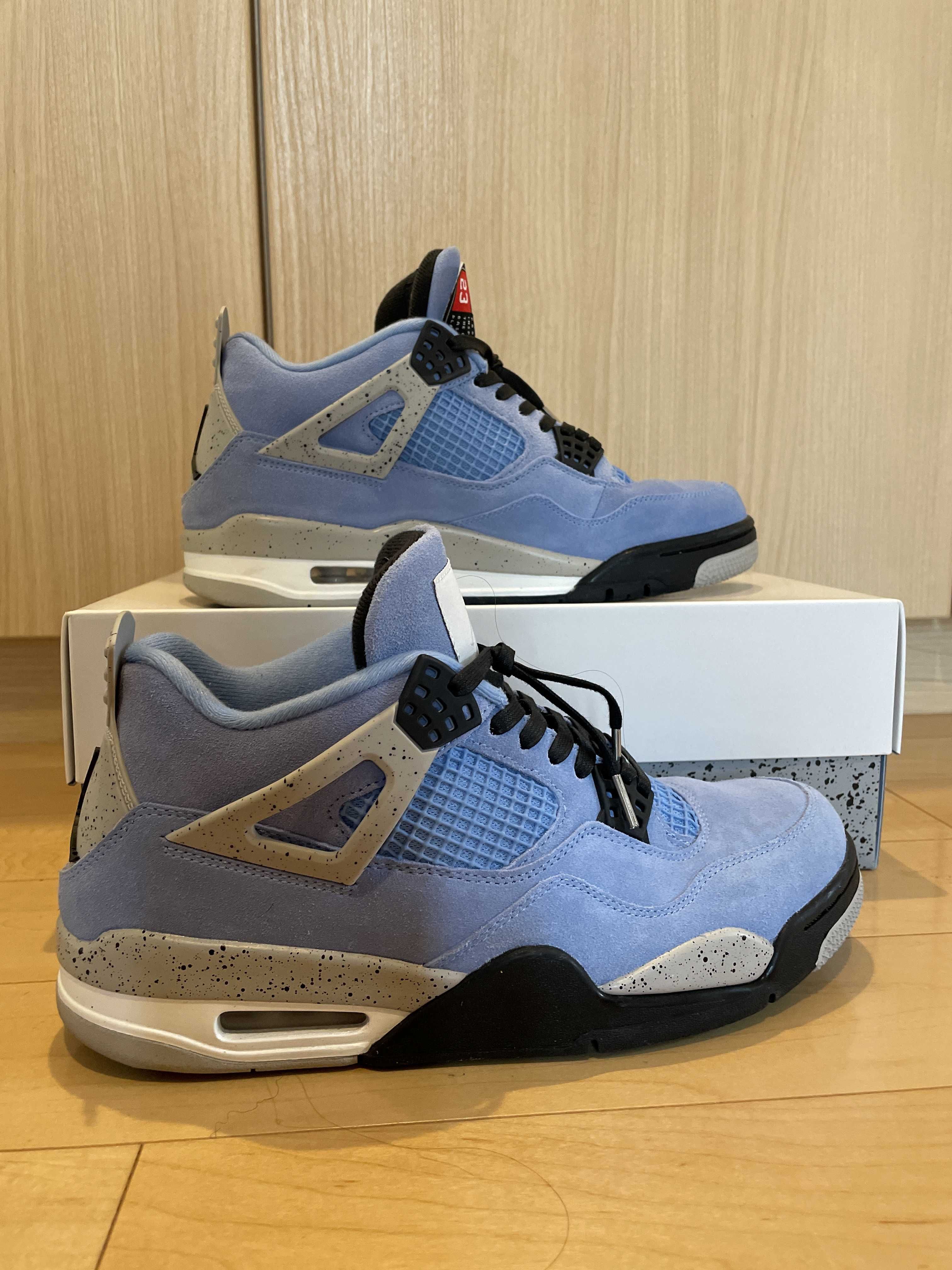Nike Air Jordan 4 "University Blue"