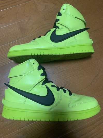 AMBUSH × NIKE DUNK HIGH "FLASH LIME"