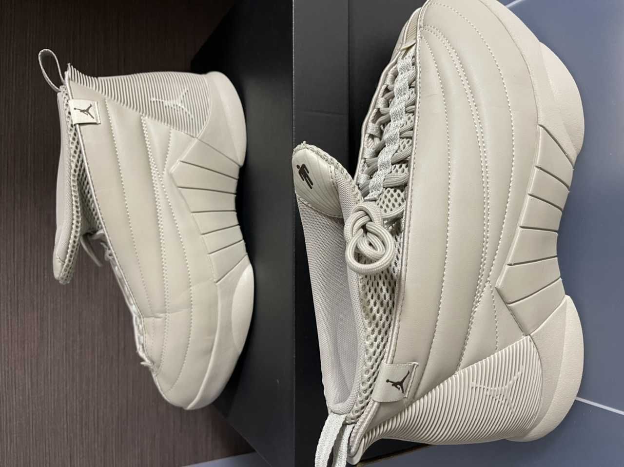 ビリー・アイリッシュ × ナイキ ウィメンズ エアジョーダン15 SP "ベージュ"