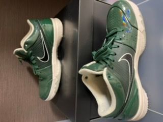 UNDEFEATED × Nike Kobe 4 Protro "Milwaukee Bucks" 