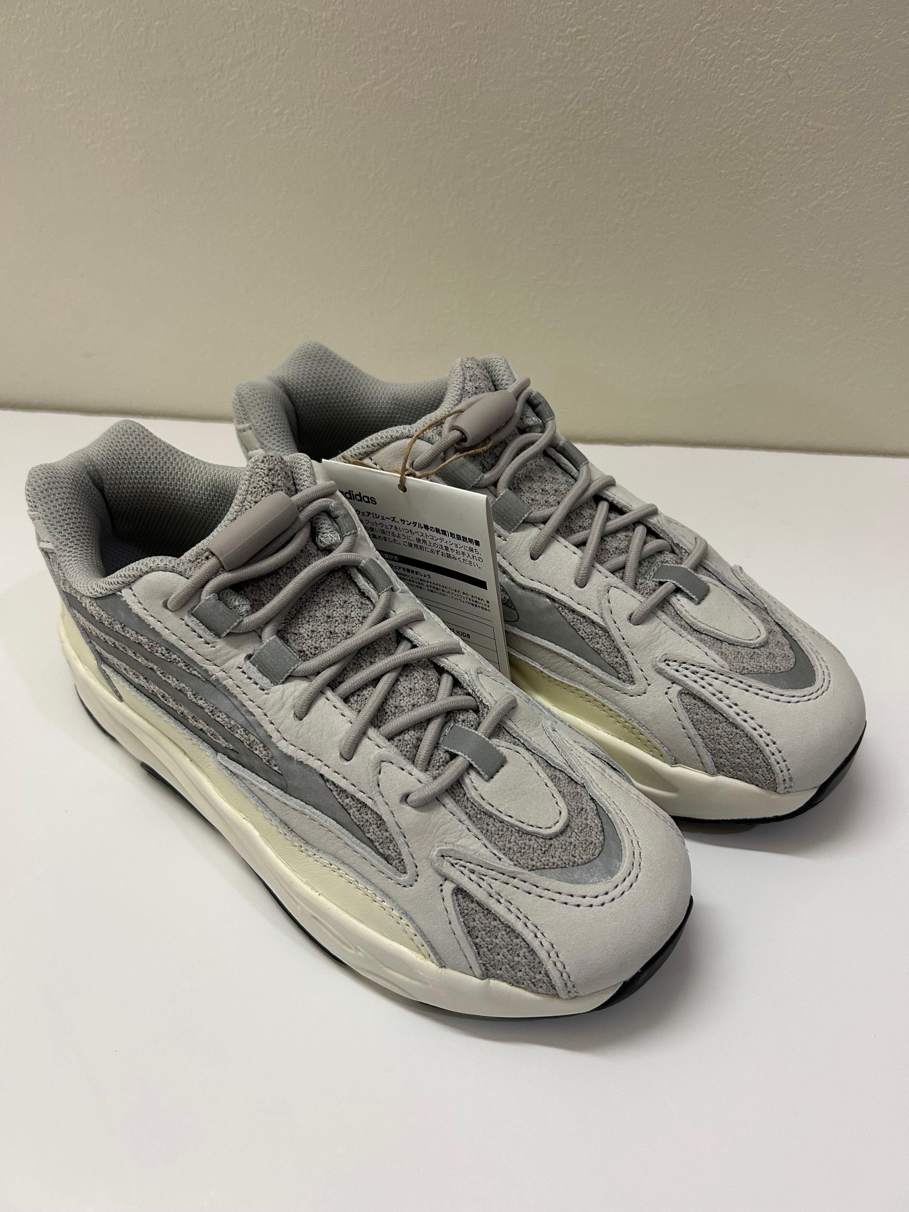 adidas KIDS Yeezy Boost 700V2 "Static"