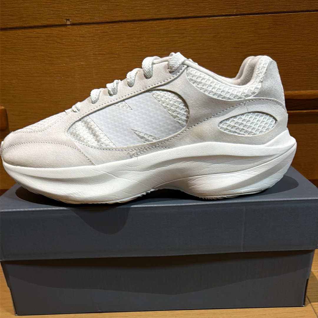 ニューバランス ワープドランナー "ホワイト"