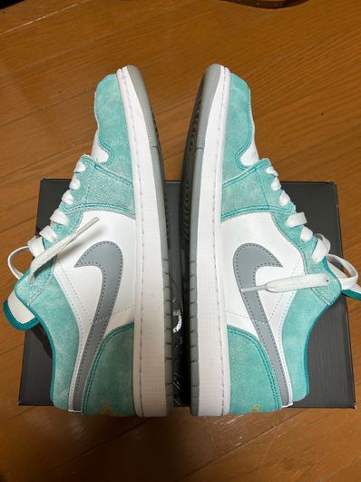 Nike Air Jordan 1 Low SE "New Emerald"