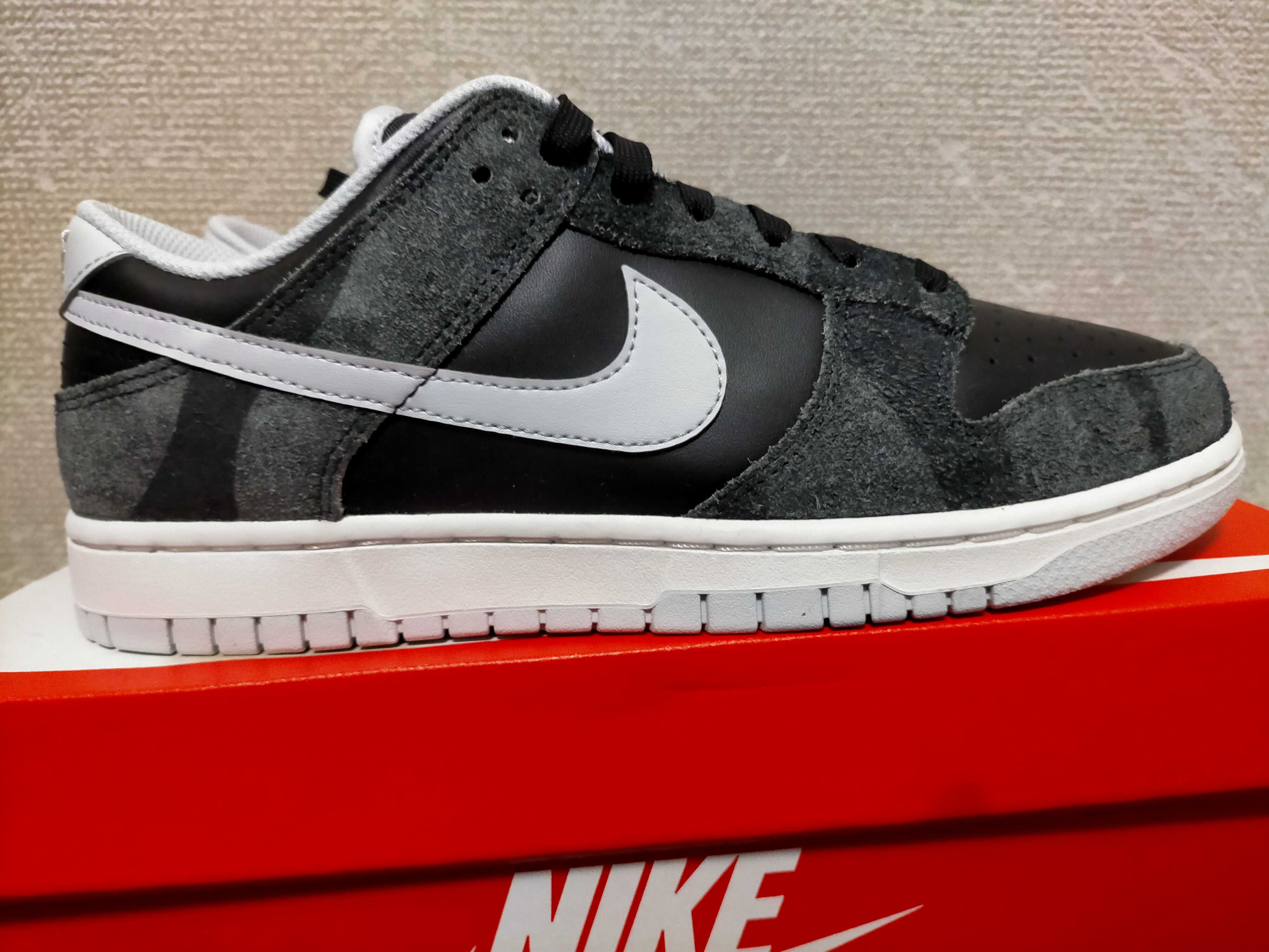 NIKE DUNK LOW PRM ANIMAL PACK "ZEBRA/SAFARI"