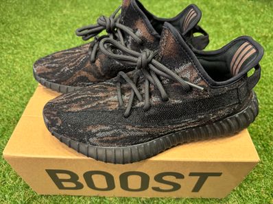 adidas YEEZY Boost 350 V2 "MX Rock"