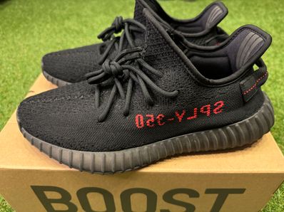 adidas YEEZY Boost 350 V2 "Core Black/Red" (2020)