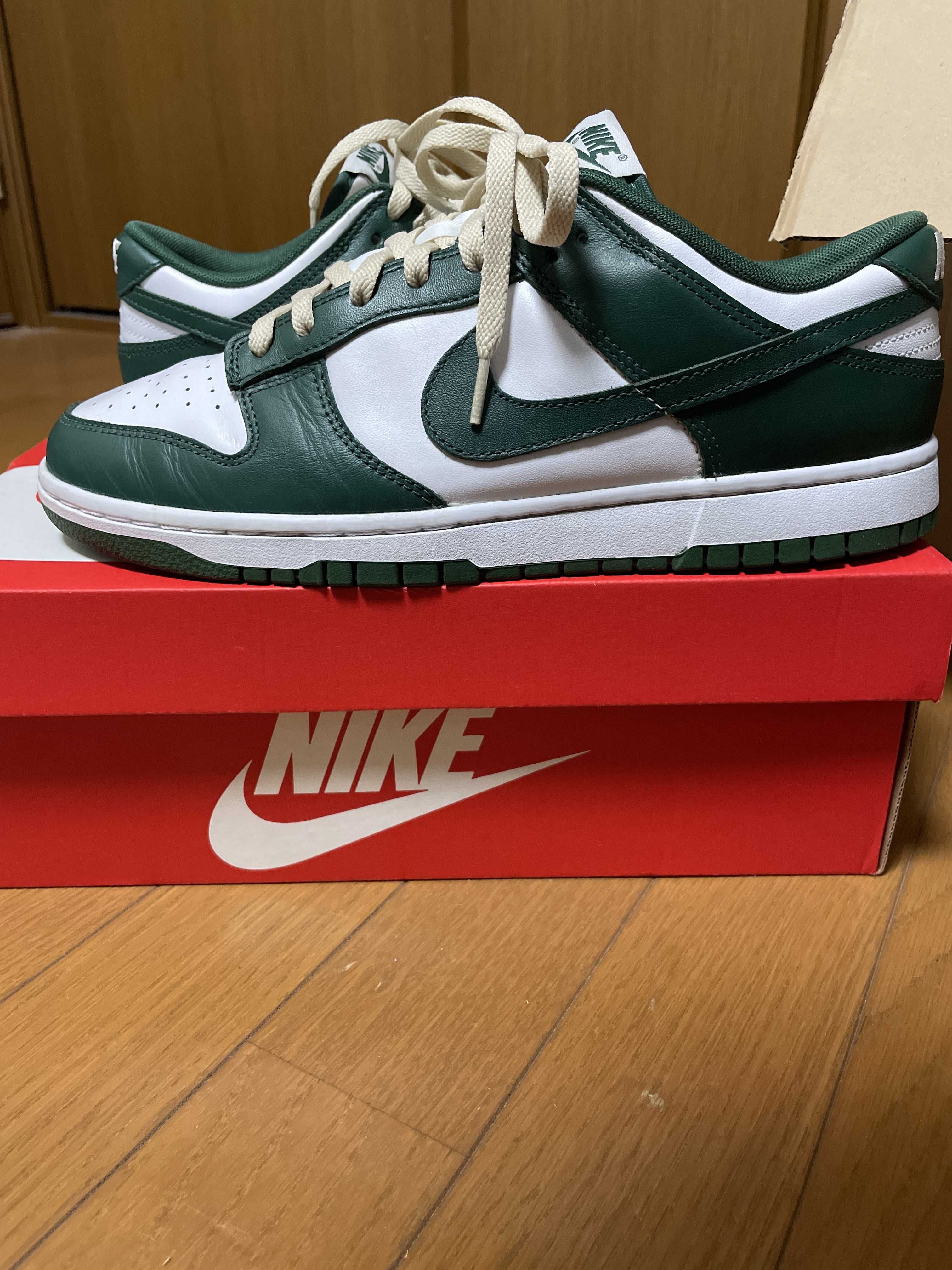 Nike Dunk Low Retro "Varsity Green/Team Green"