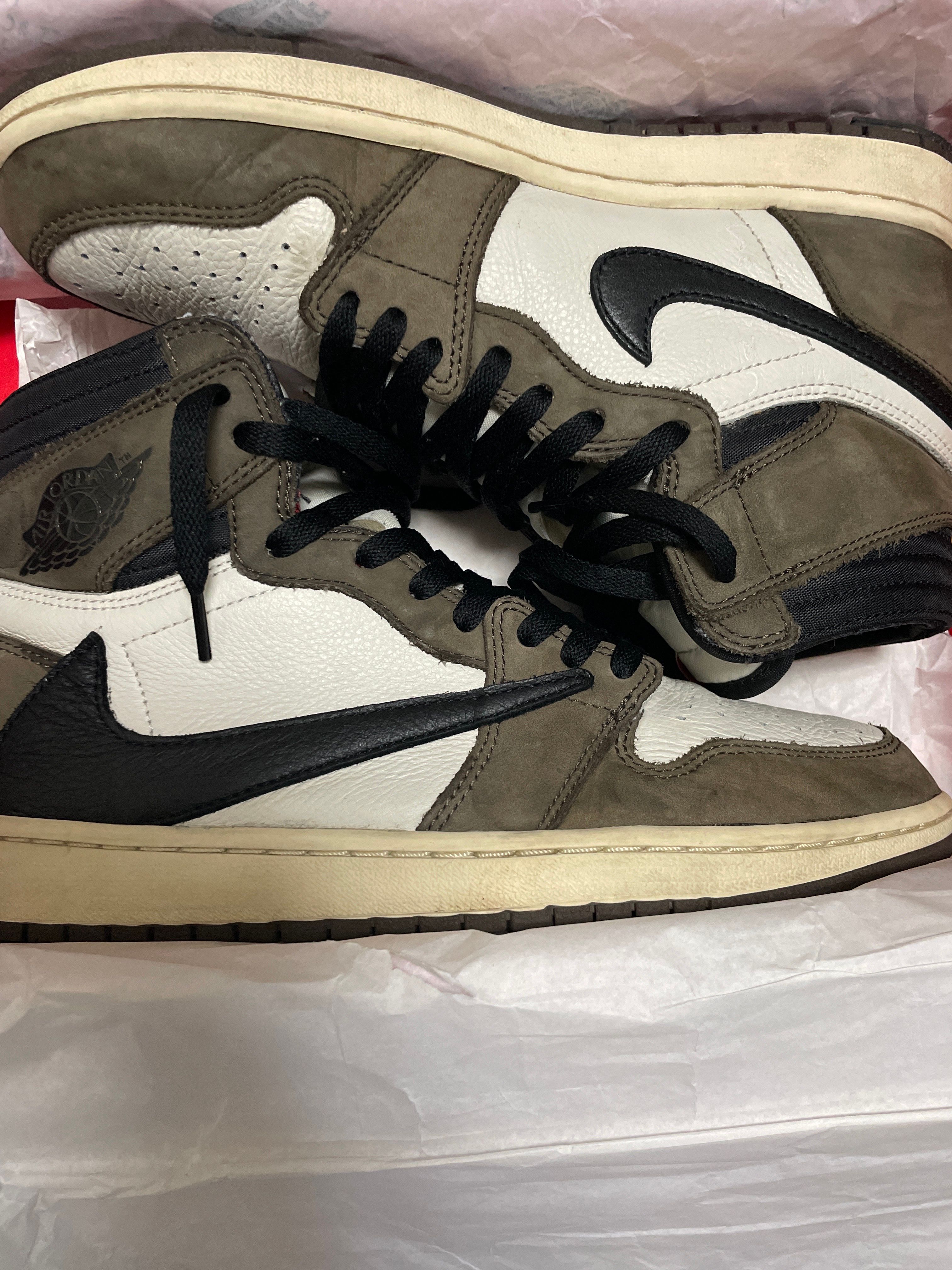 Travis Scott × Nike Air Jordan 1 Retro High OG TS SP "Sail/Dark Mocha"