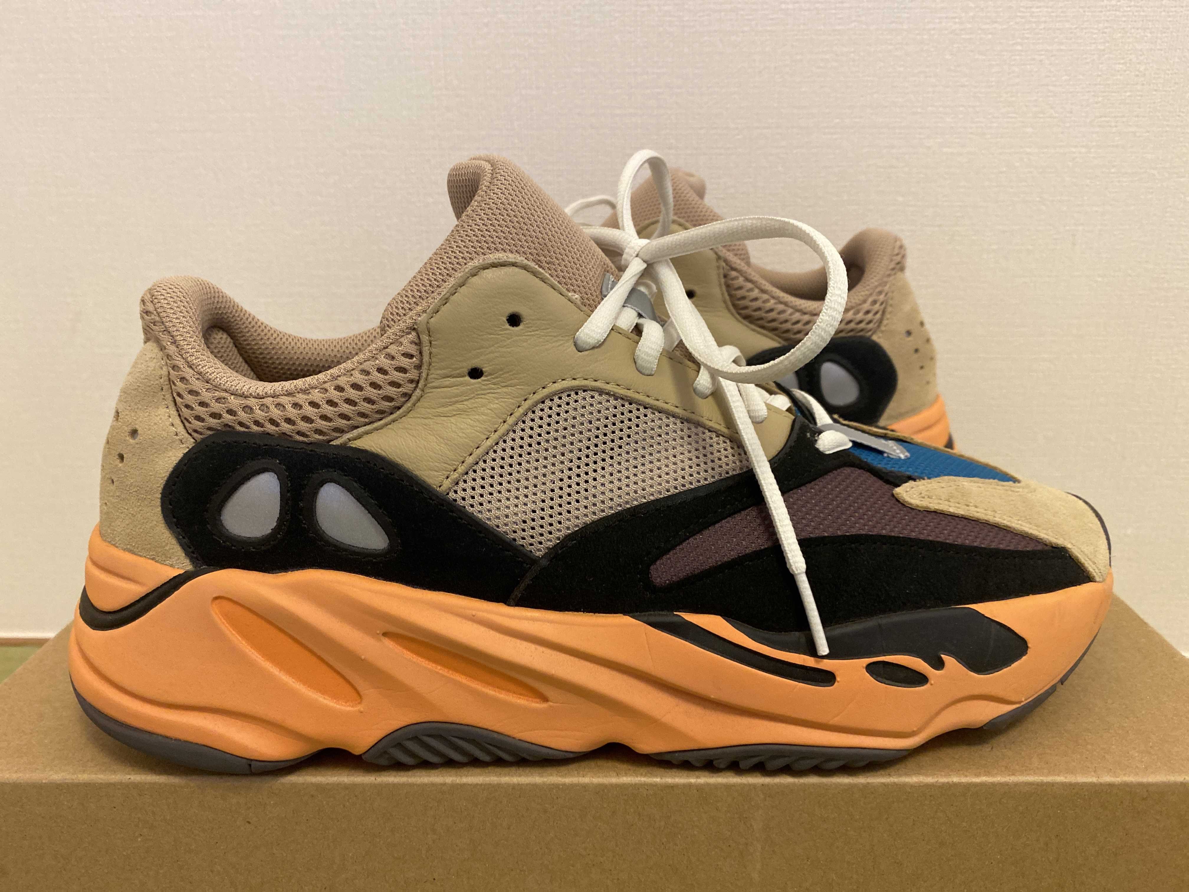 adidas YEEZY Boost 700 "Enflame Amber"