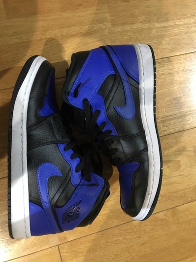 Nike Air Jordan 1 Mid "Hyper Royal"