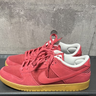 Nike SB Dunk Low "Adobe"