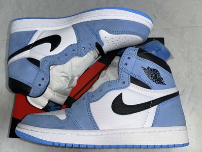 Nike Air Jordan 1 High OG "University Blue"