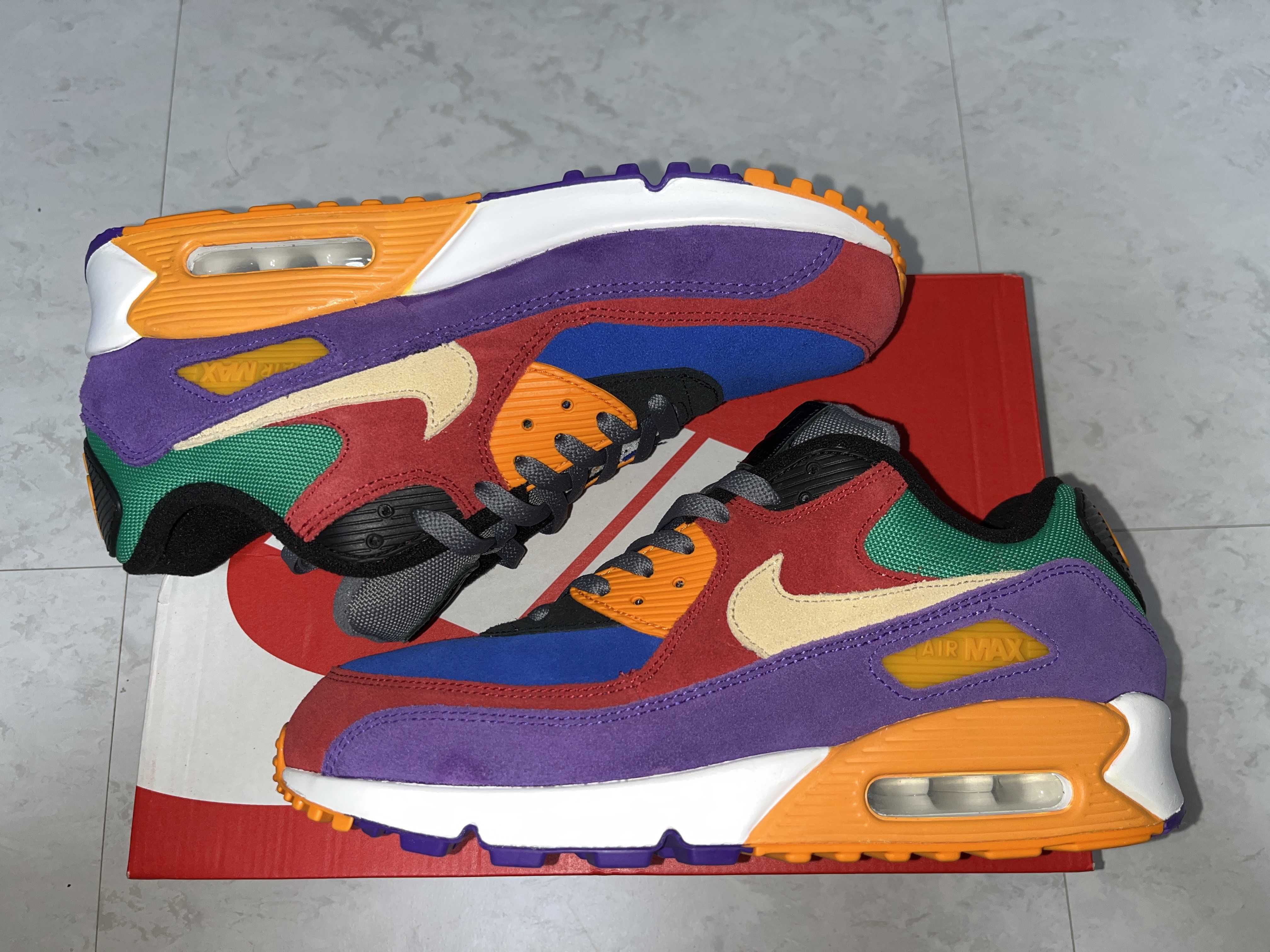 NIKE AIR MAX 90 "VIOTECH UNIVERSITYRED/PALE VANILLA/HYPER GRAPE"