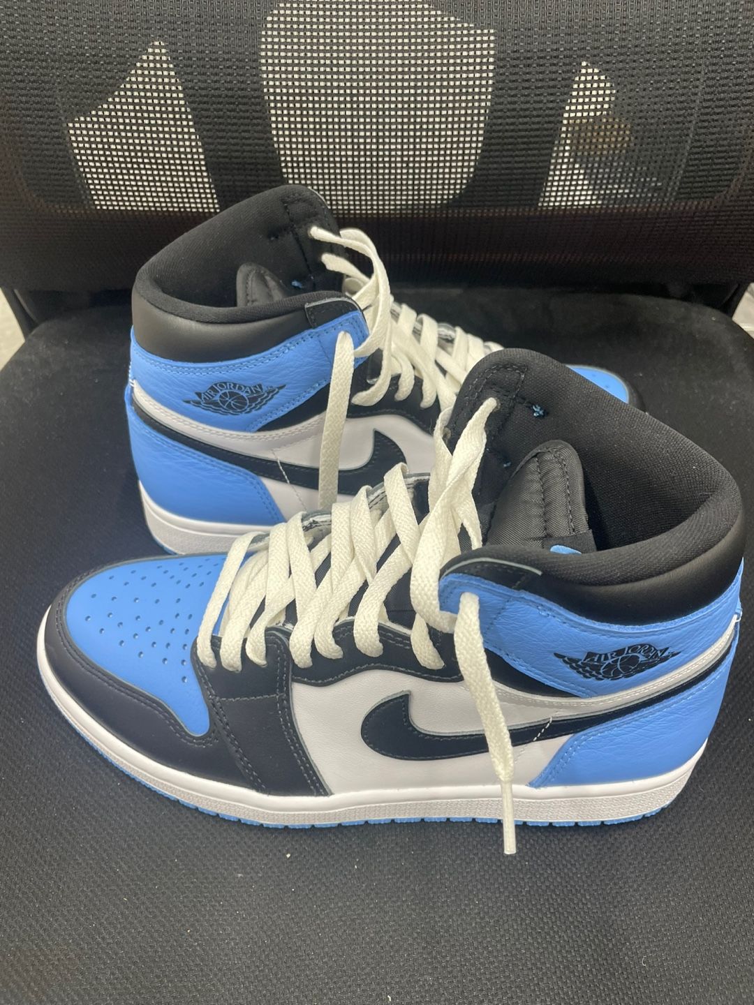 Nike Air Jordan 1 Retro High OG "University Blue/UNC Toe"