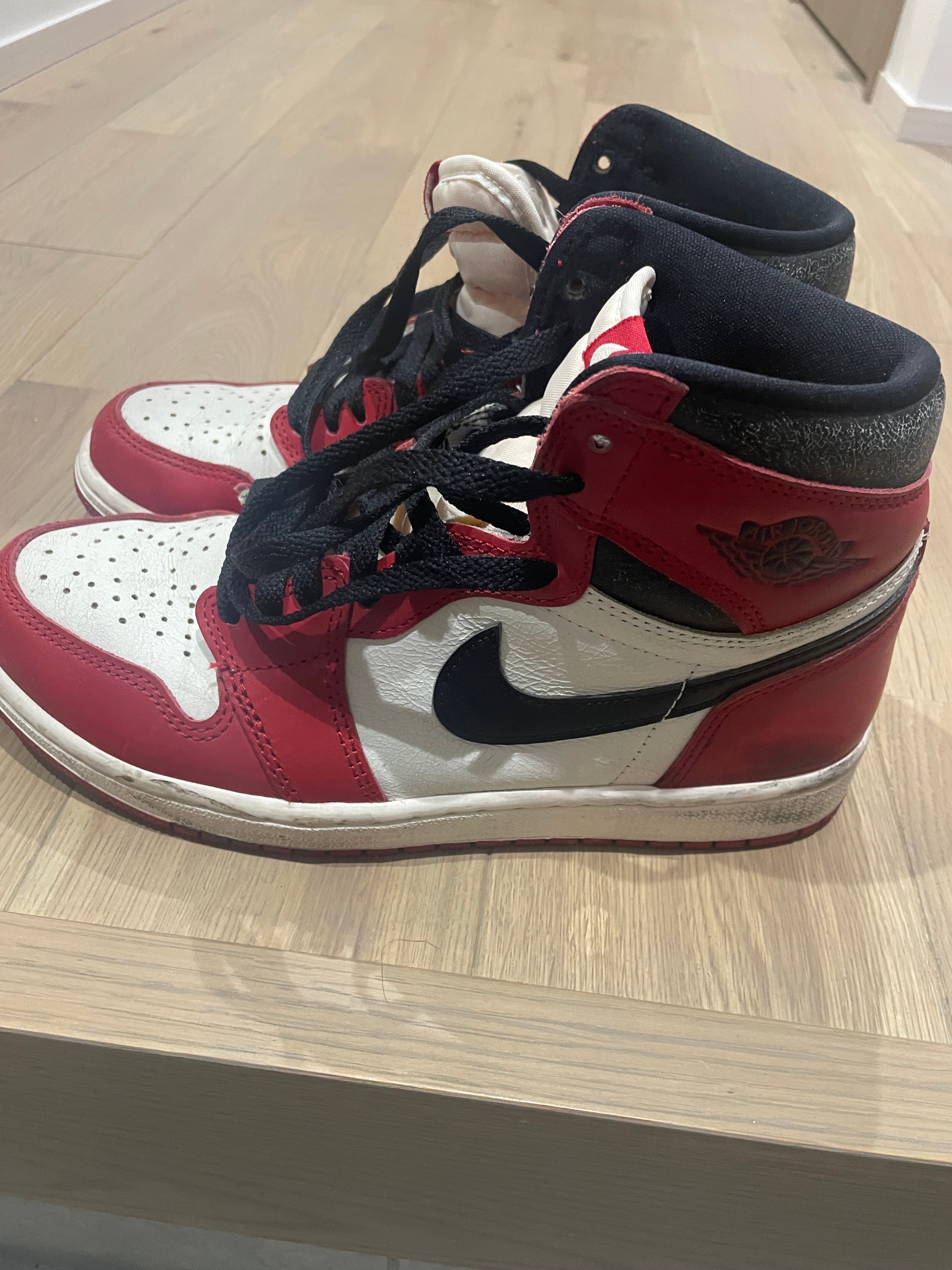 ナイキ エアジョーダン1 ハイ OG "ロスト&ファウンド/シカゴ"