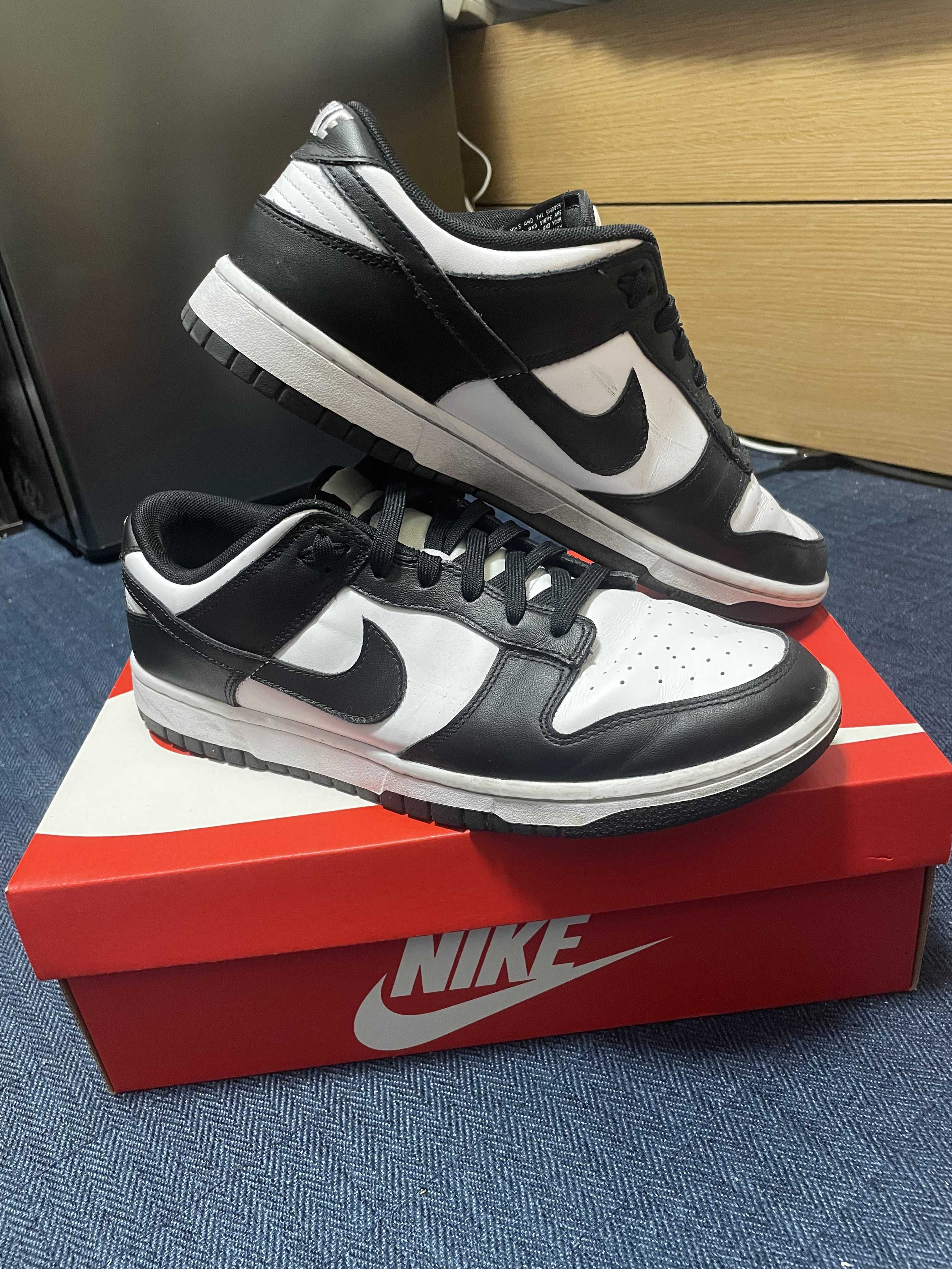 Nike Dunk Low Retro "Panda/White/Black"