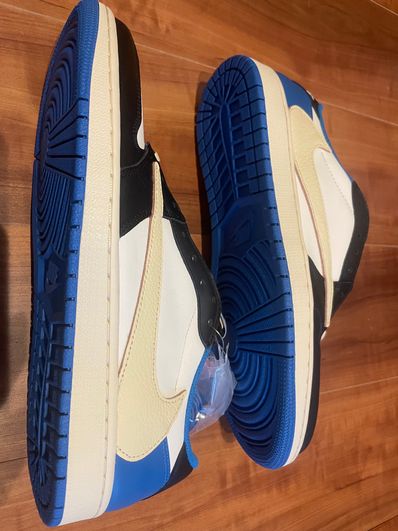 Travis Scott × fragment design × Nike Air Jordan 1 Low OG SP "Military Blue"