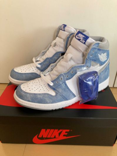 Nike Air Jordan 1 High OG "Hyper Royal"