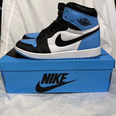 Nike Air Jordan 1 Retro High OG "University Blue/UNC Toe"