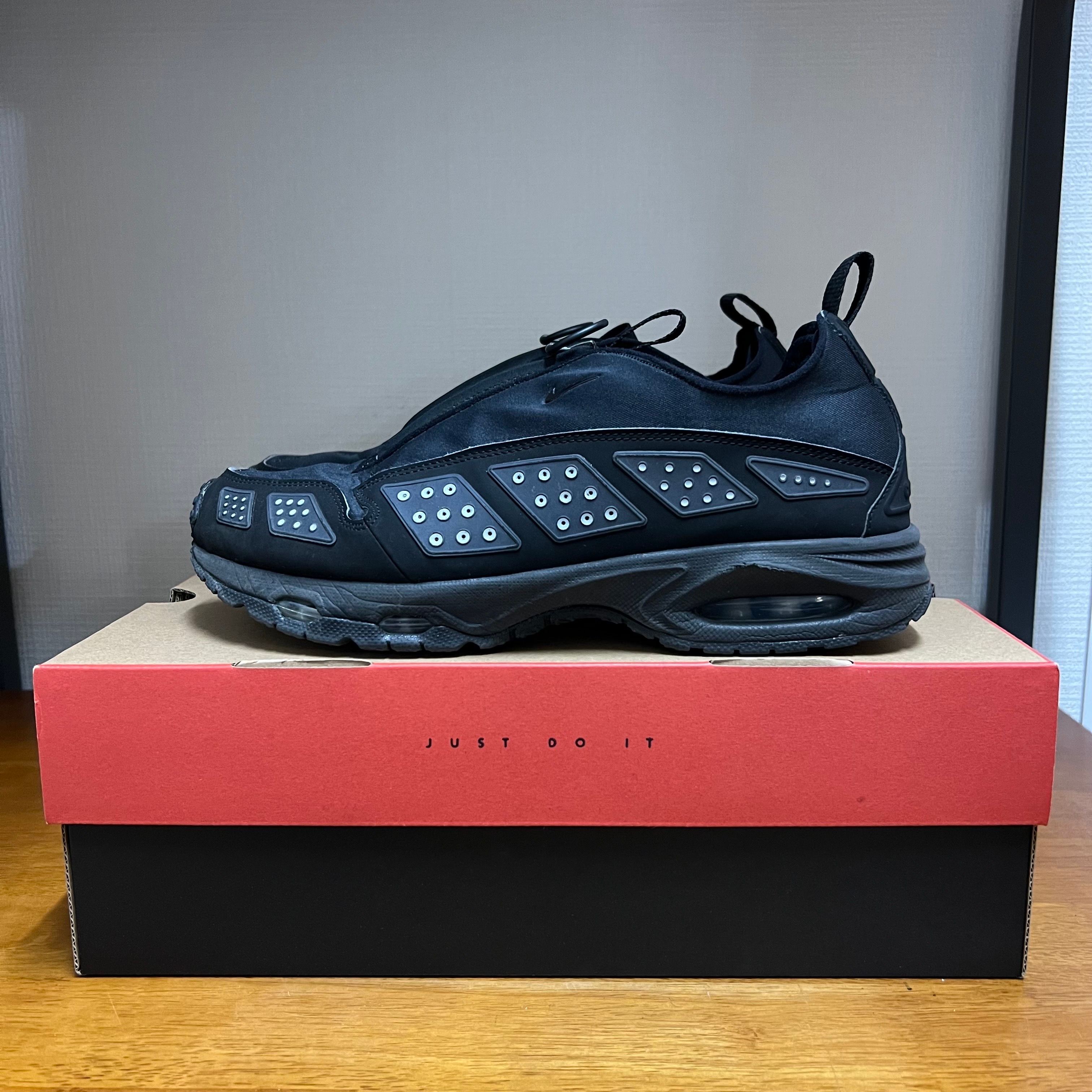 Nike Women's Air Max SNDR "Black and Silver"