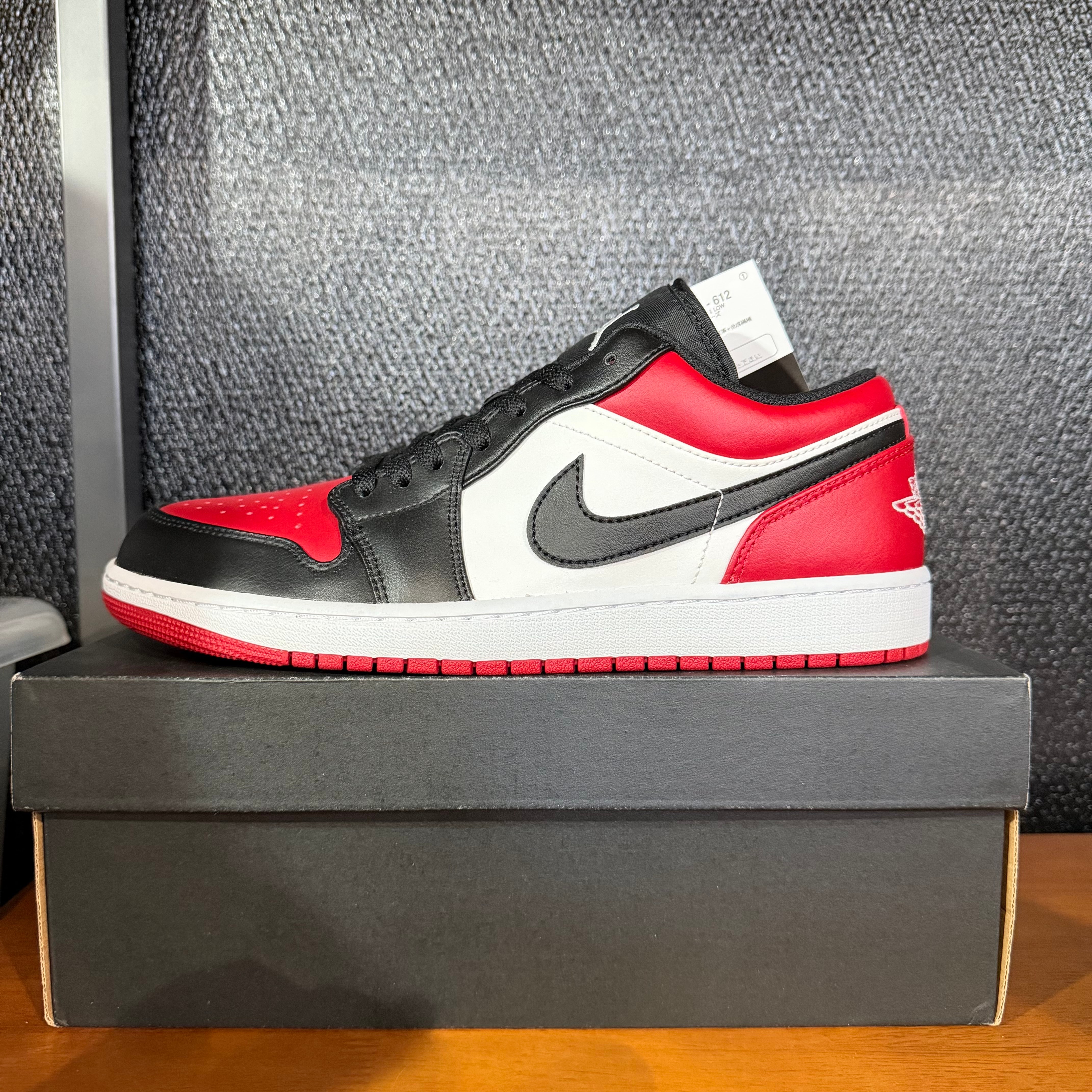 Nike Air Jordan 1 Low "Bred Toe"