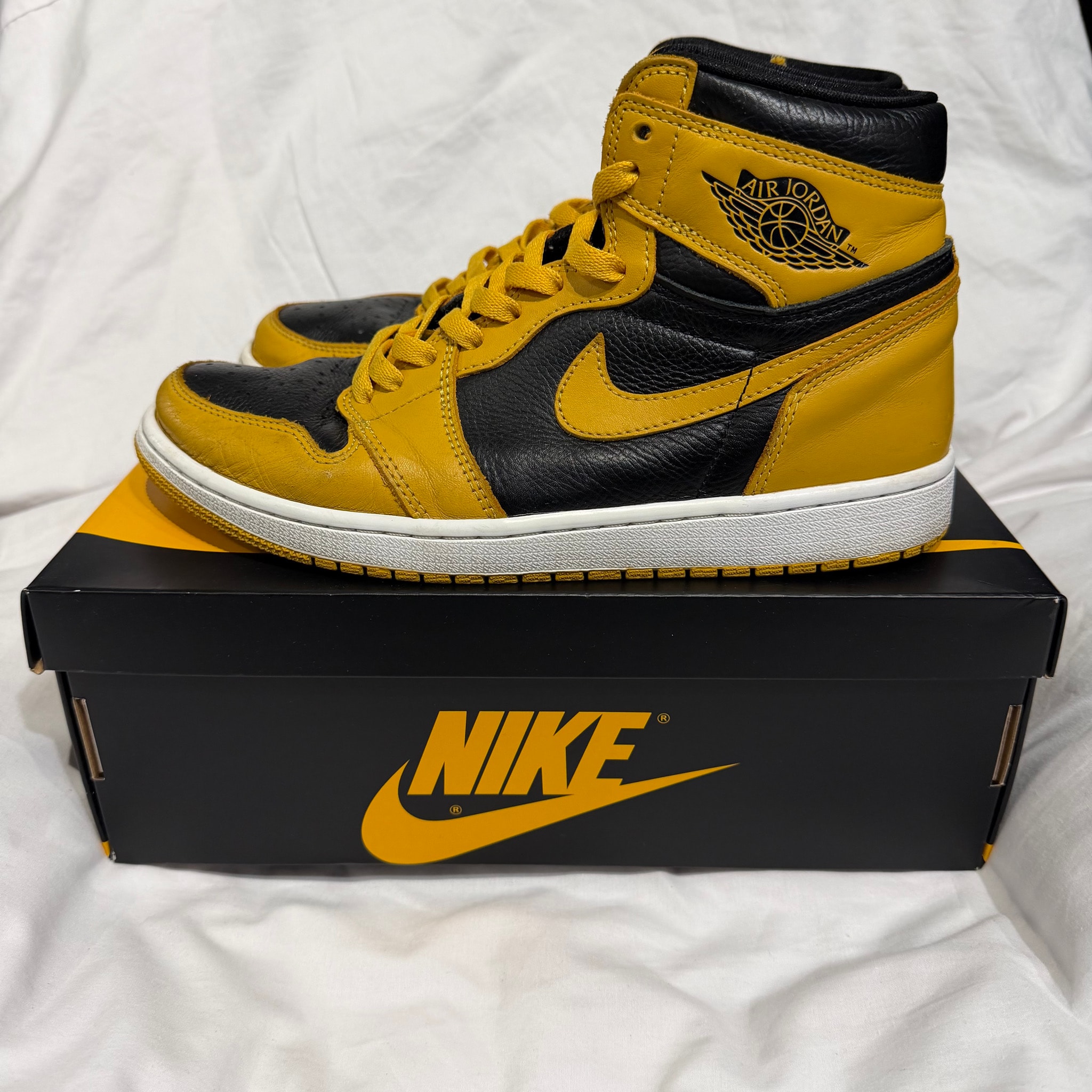 Nike Air Jordan 1 High OG "Pollen"