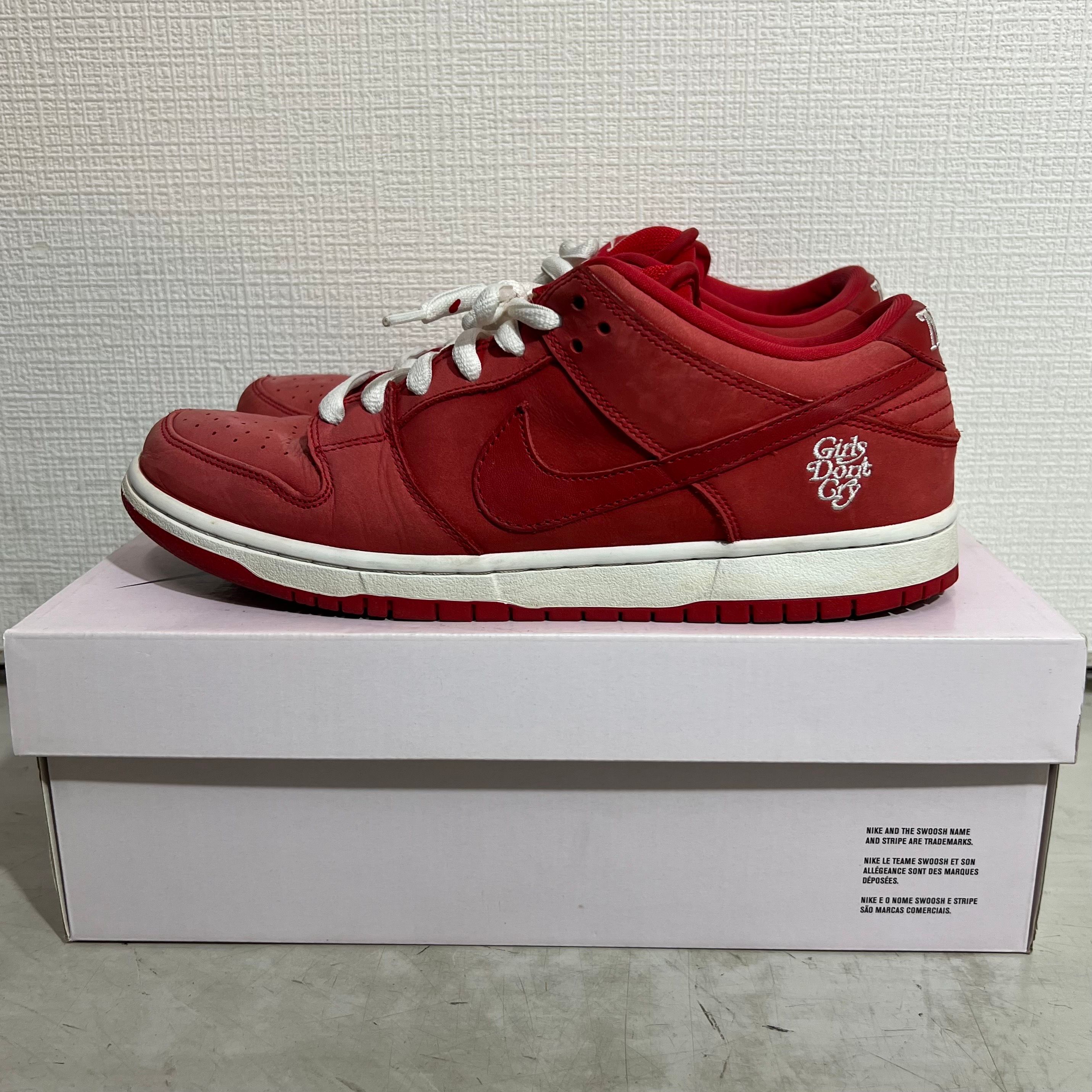 Girls Don't Cry × Nike SB Dunk Low Pro QS "Red" / VERDY