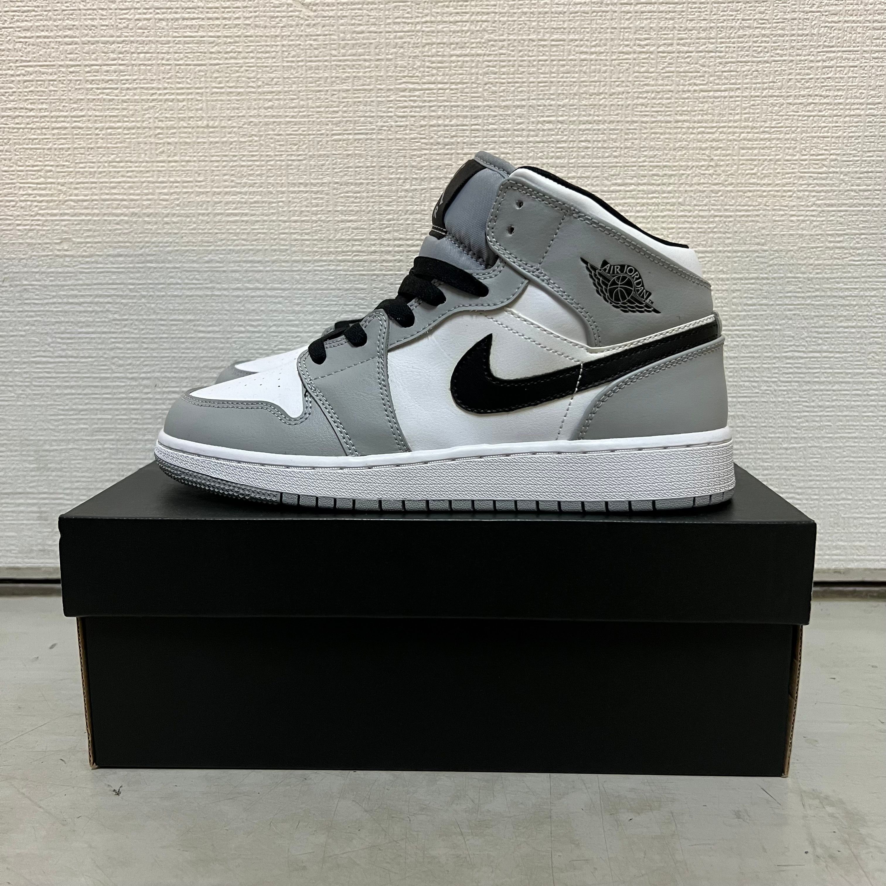 Nike GS Air Jordan 1 Mid "Light Smoke Grey/Black/White"