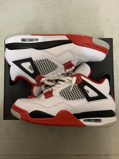 Nike Air Jordan 4 Retro OG "Fire Red" (2020)