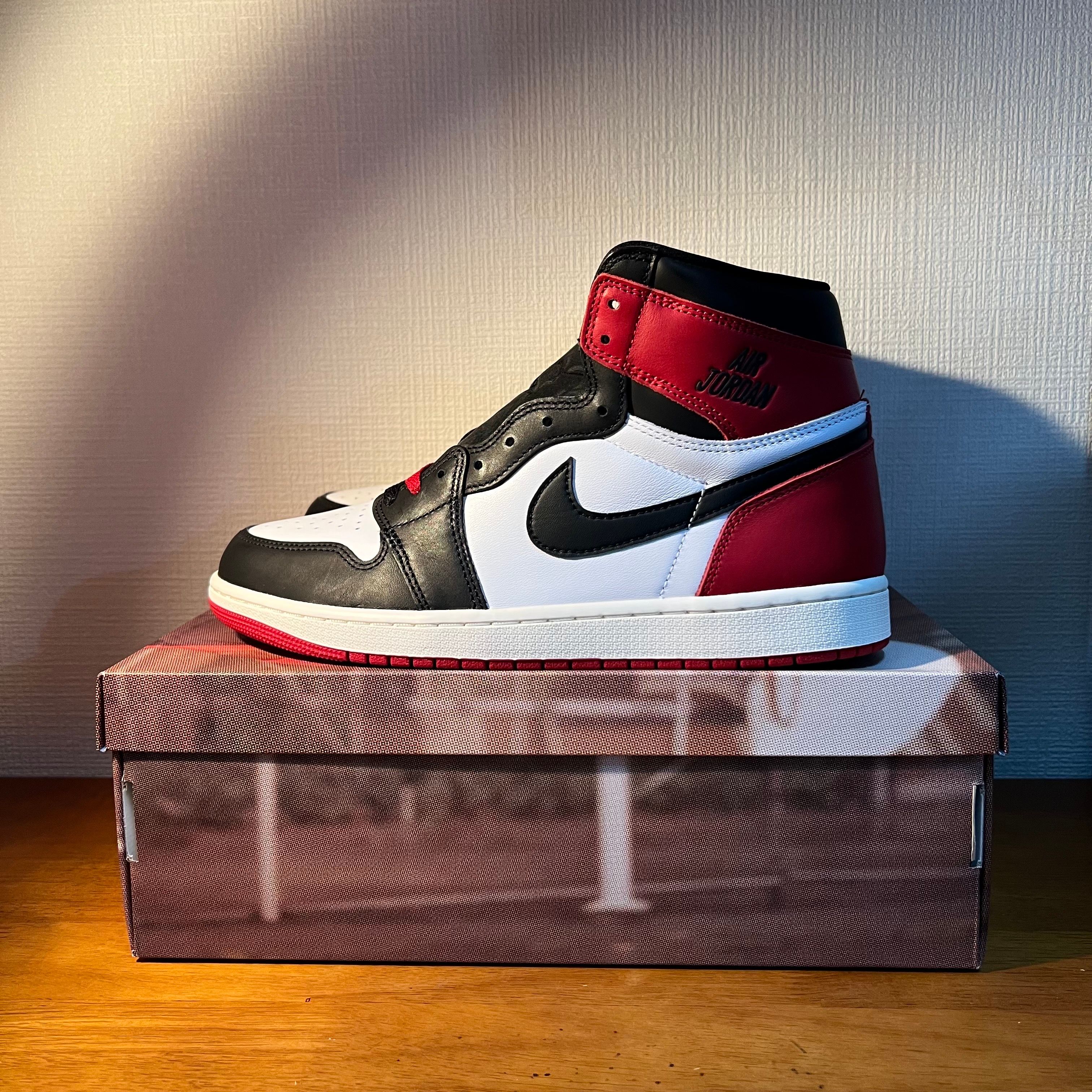 Nike Air Jordan 1 Retro High OG "Black Toe Reimagined"
