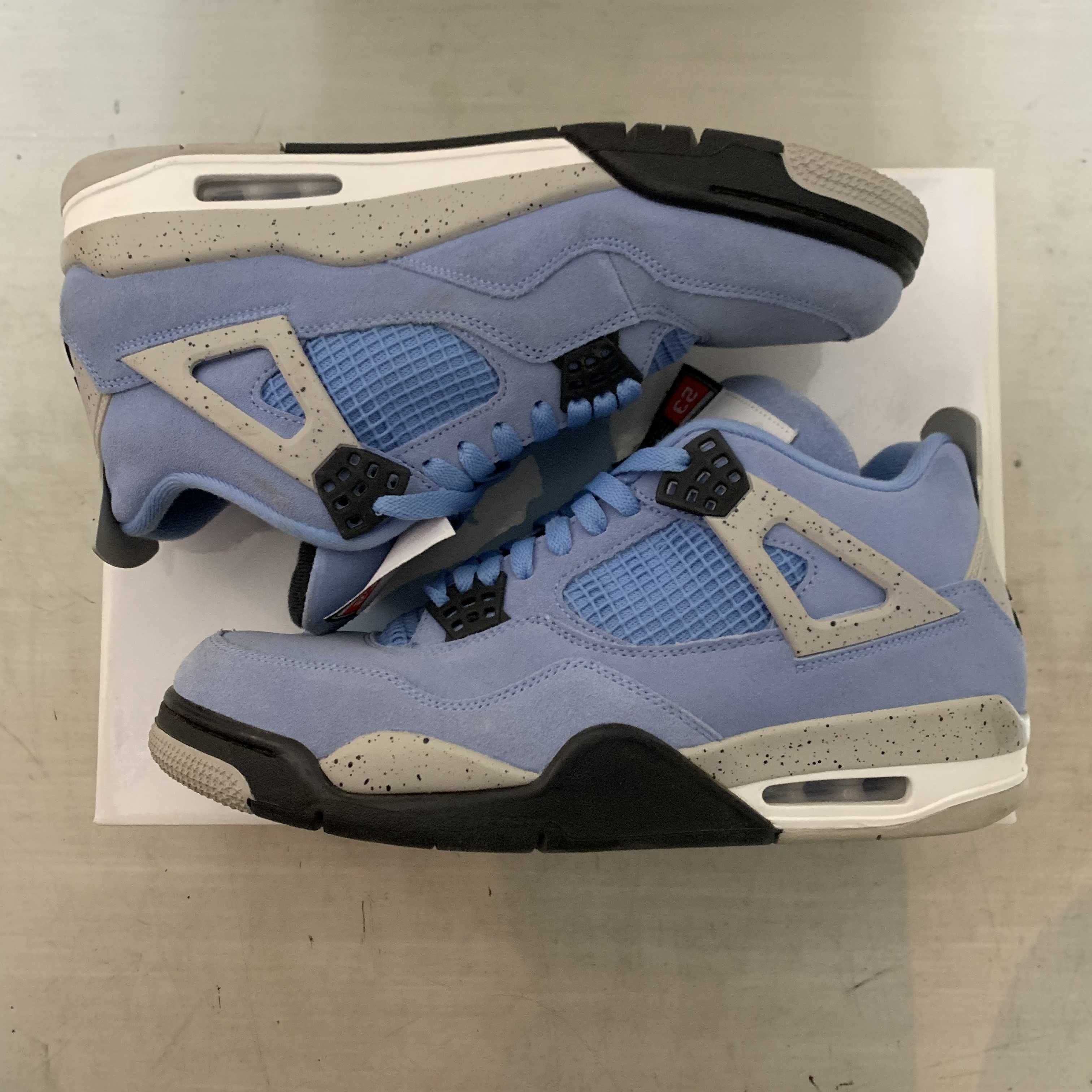 Nike Air Jordan 4 "University Blue"